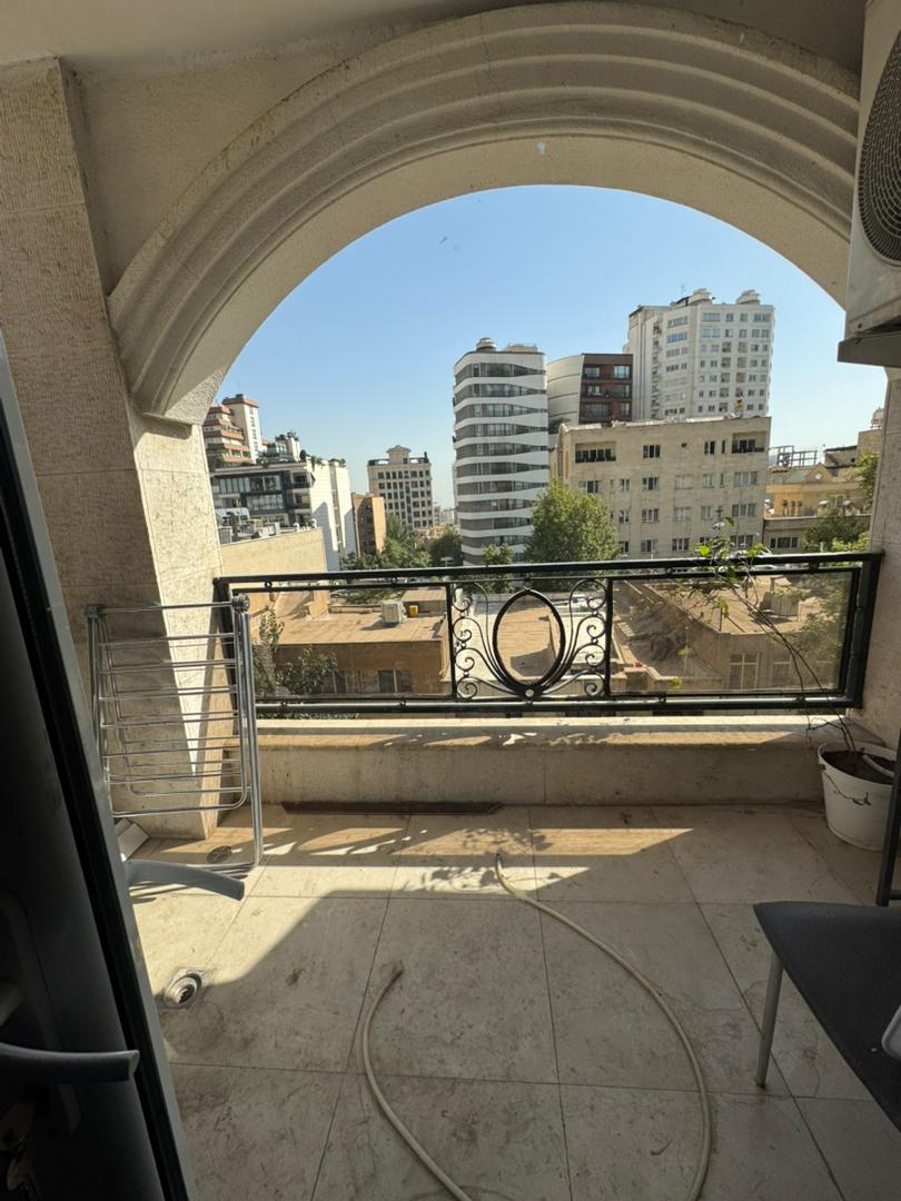 فروش اپارتمان 196 متر نیاوران