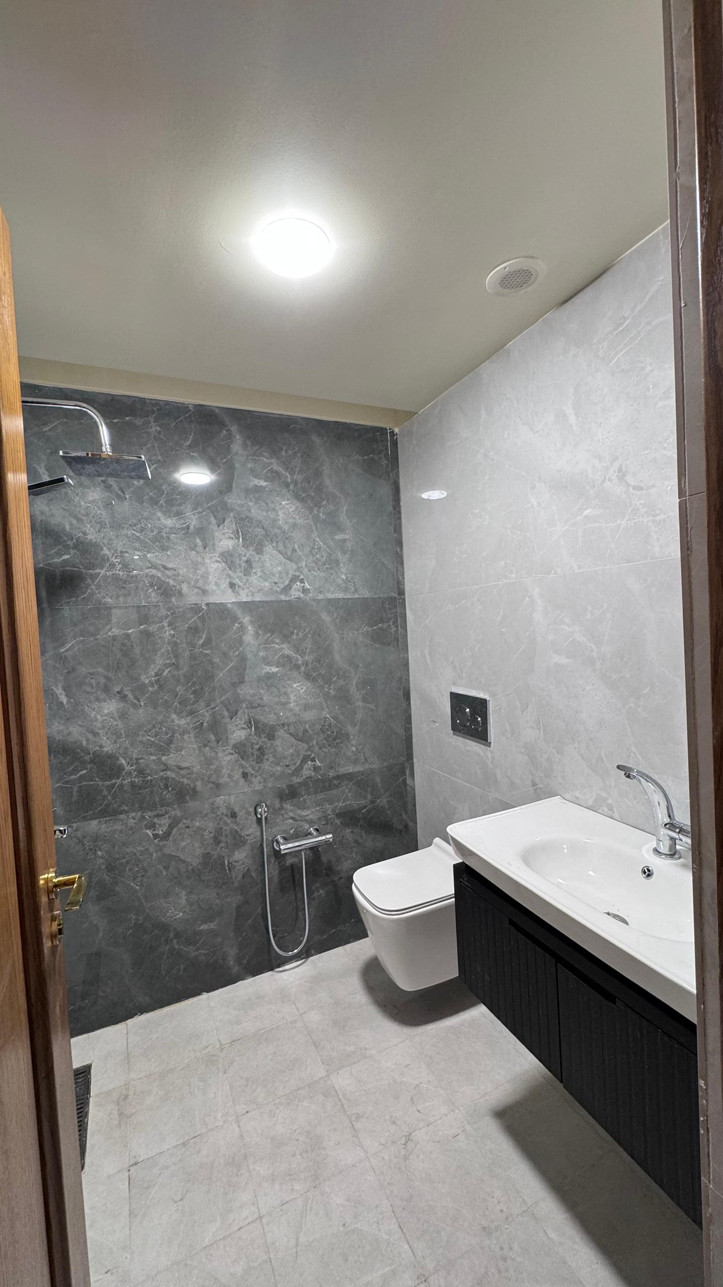 اجاره آپارتمان 145متر هروی فول امکانات