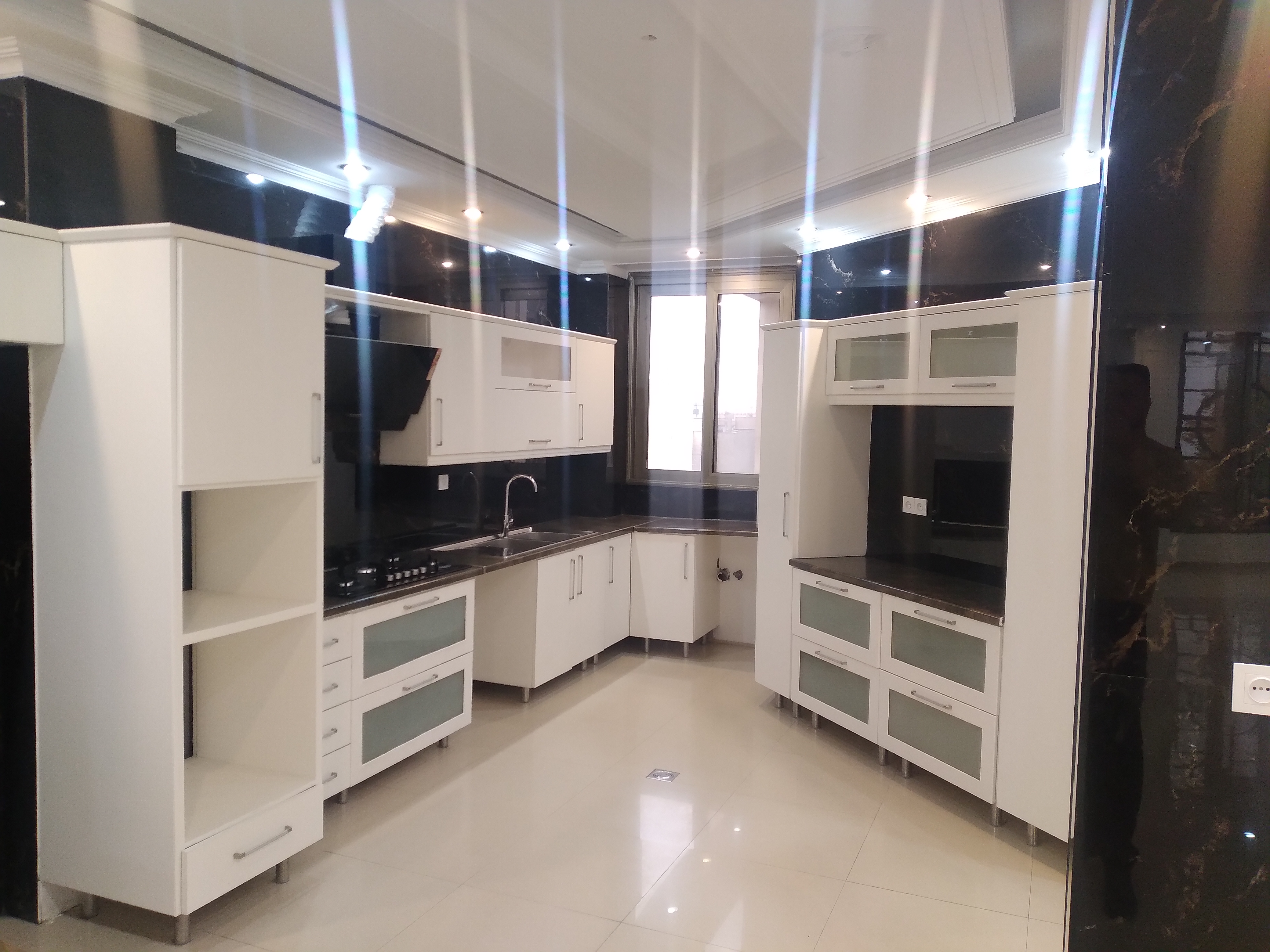 اجاره آپارتمان 250متر 4خواب فول مشاعات