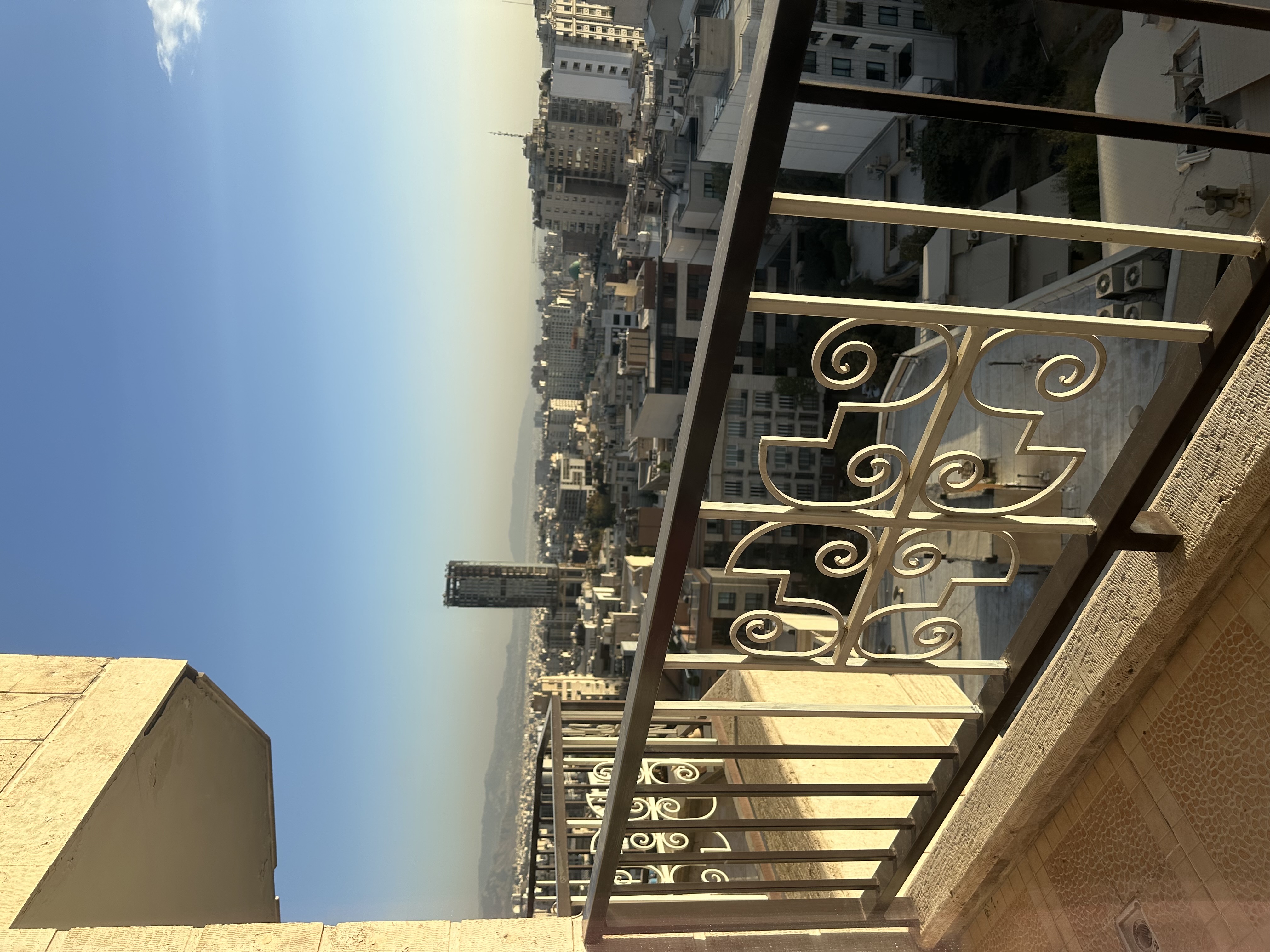 فروش آپارتمان 202متر نیاوران