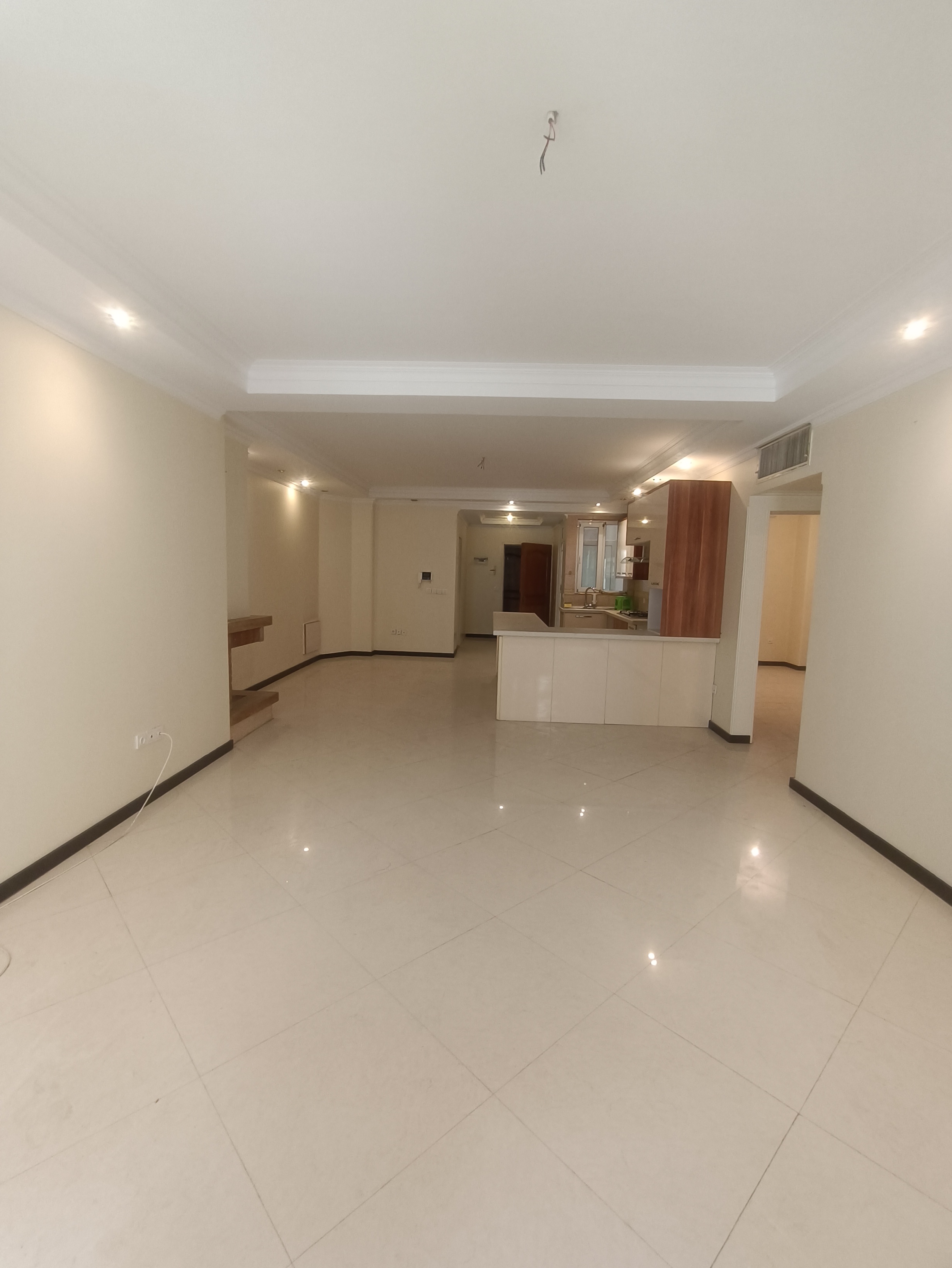 فروش آپارتمان 94 متر اراج فول امکانات