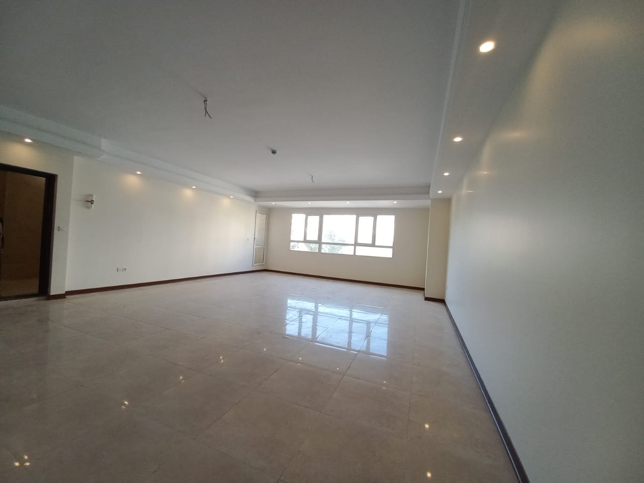 فروش آپارتمان 200 متر دروس