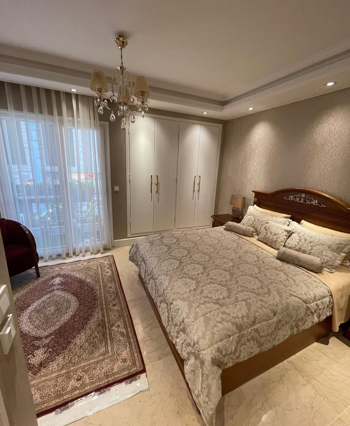 اجاره آپارتمان 245 متر سنبل
