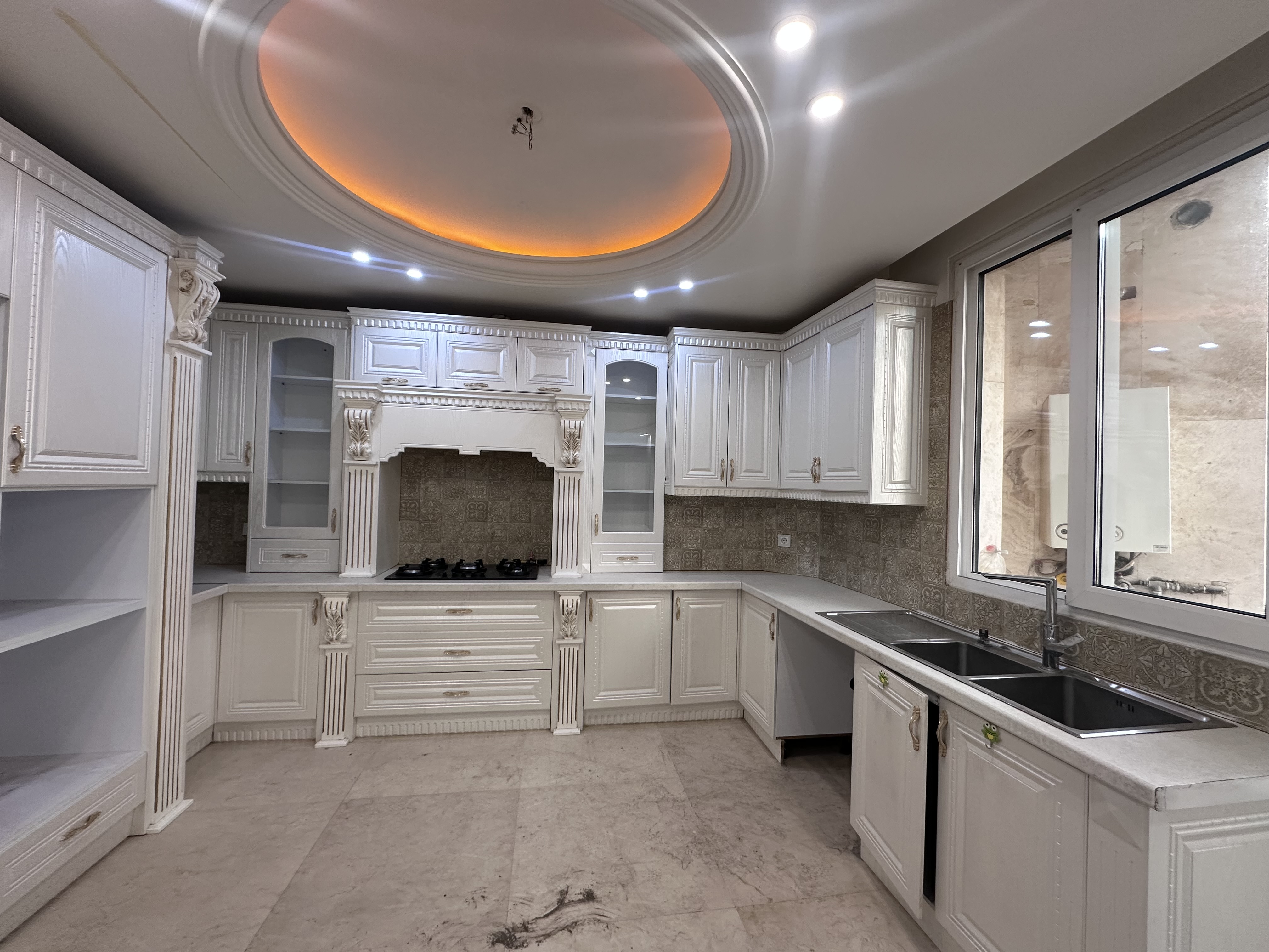 رهن آپارتمان 170 متر آجودانیه مدرن فول مشاعات