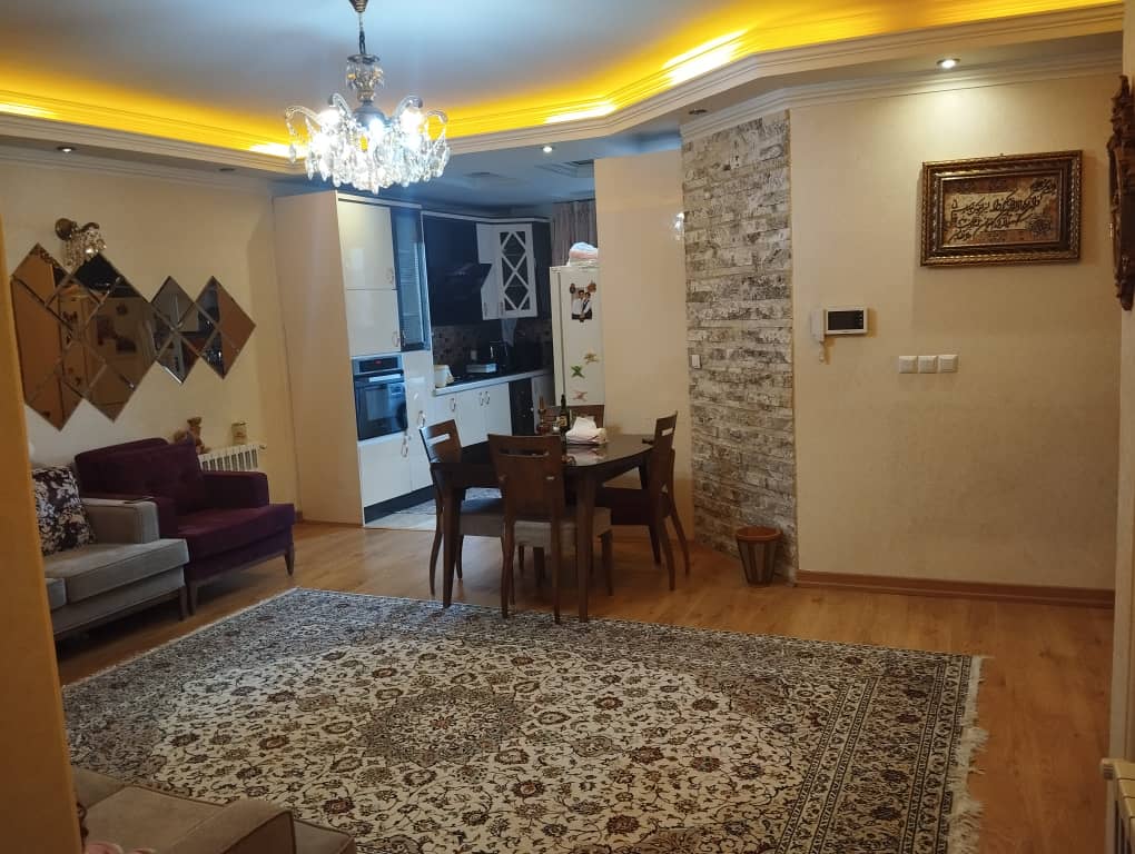 اجاره آپارتمان 9٠ متری در نارمک جنوبی