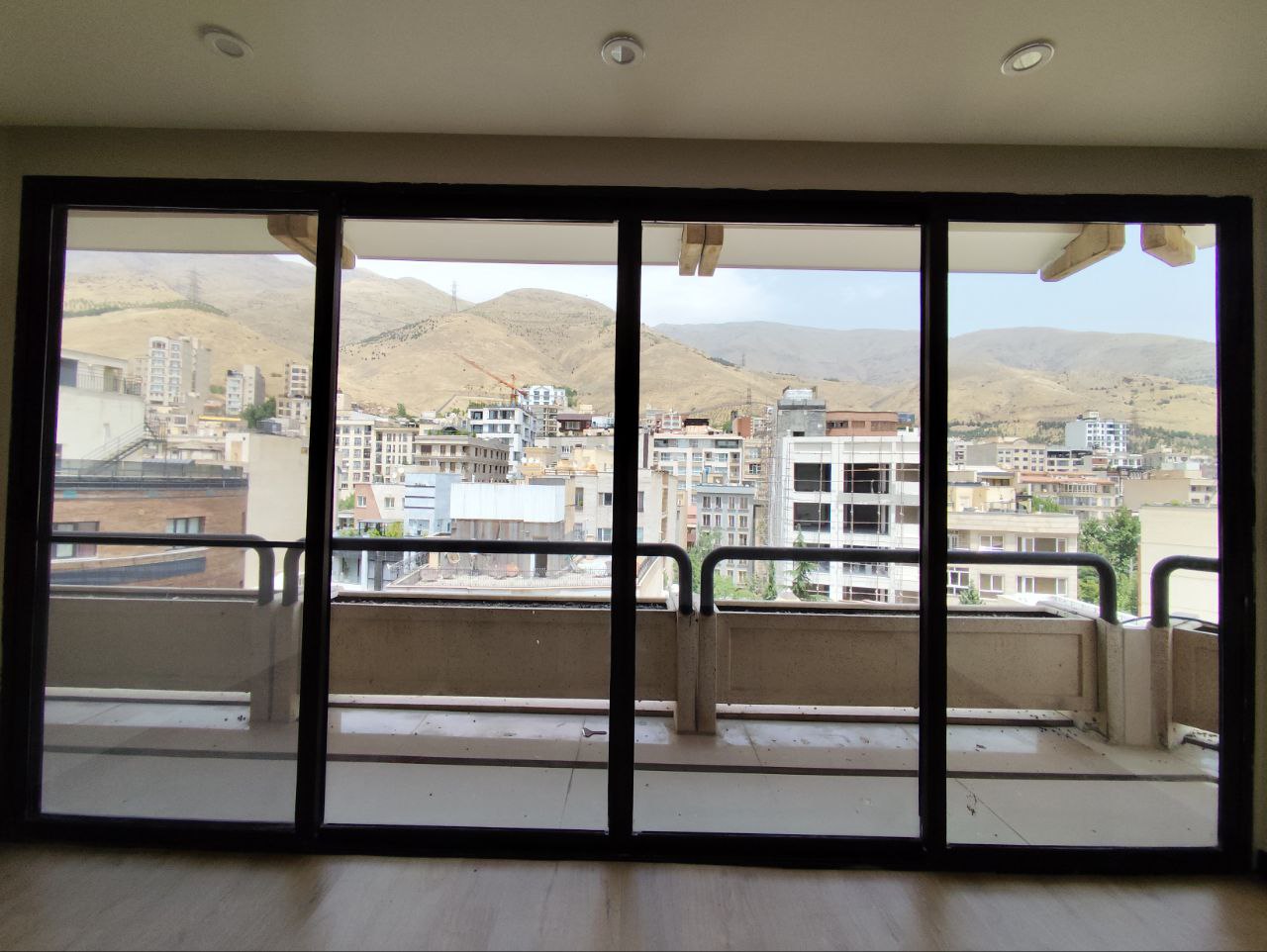 اجاره آپارتمان 220متر نیاوران
