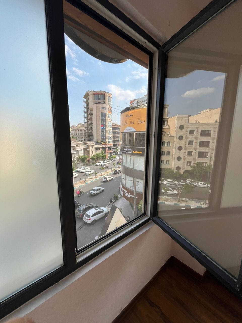 اجاره آپارتمان 130 متر اندرزگو 15 متر تابلو خور