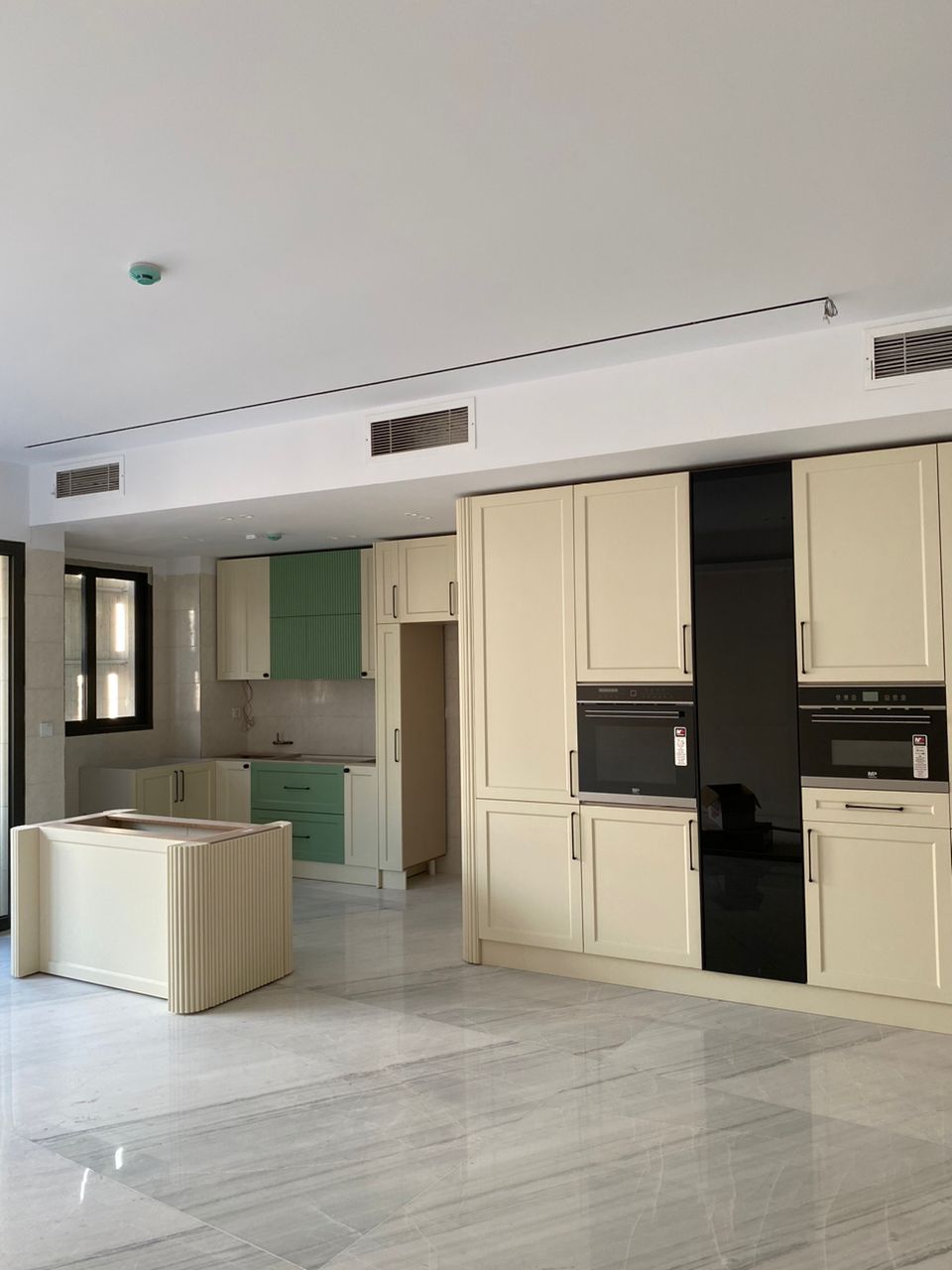 فروش آپارتمان 150 متر نیاوران مدرن کلید نخورده