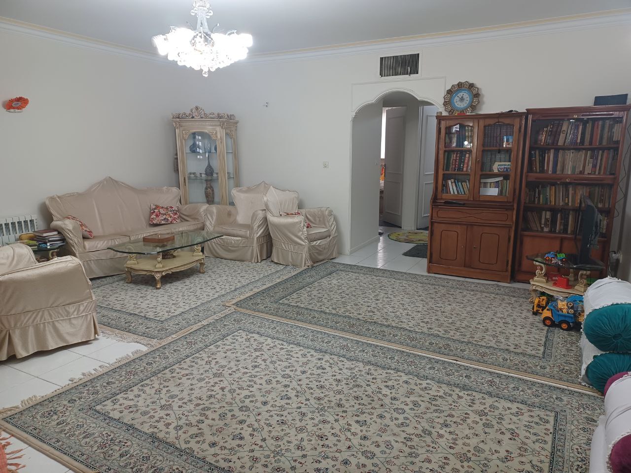 اجاره آپارتمان 92 متر دردشت پارکینگ دار دسترسی عالی