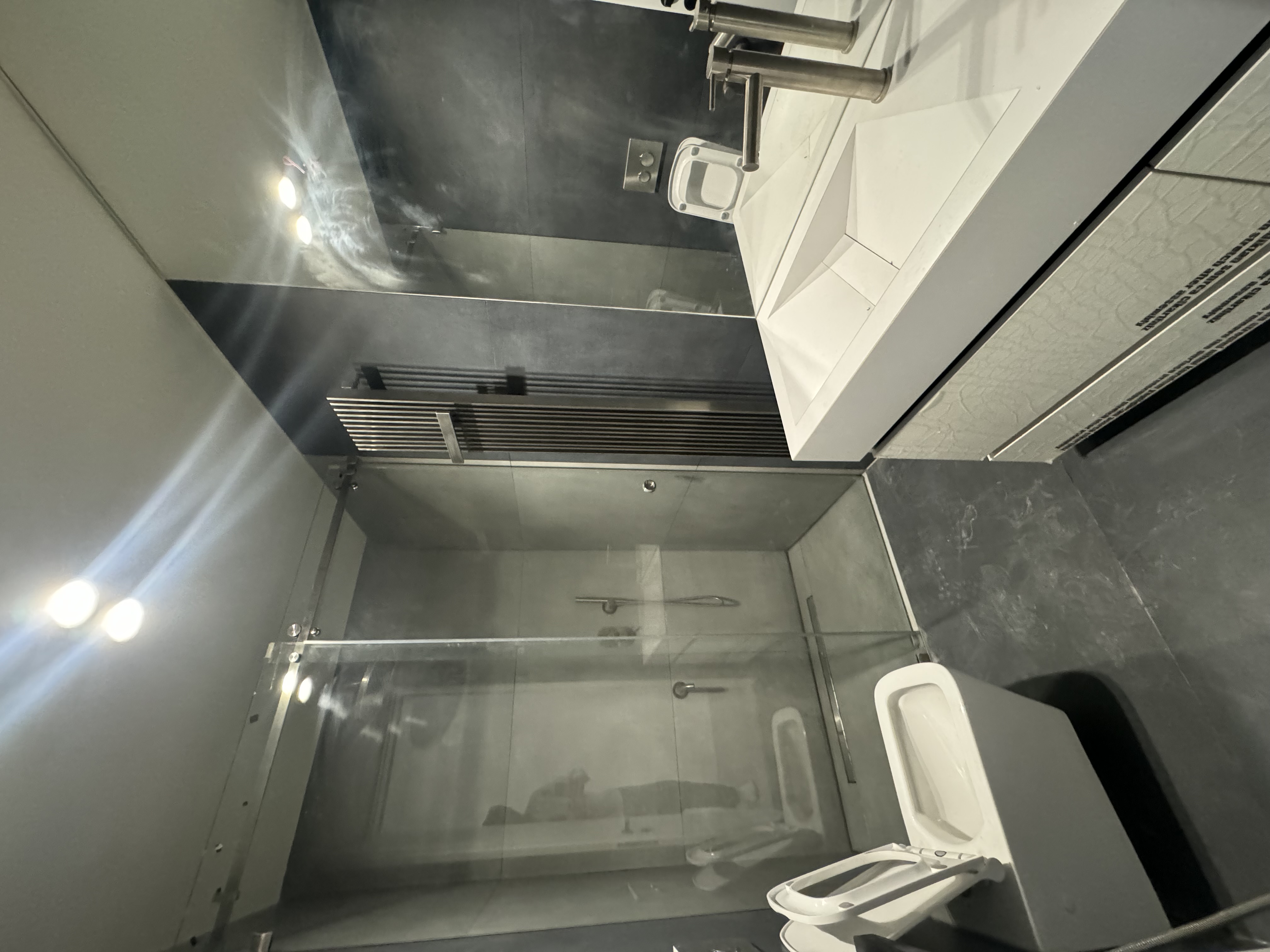 اجاره اپارتمان 140 متر ظفر 3خواب مدرن