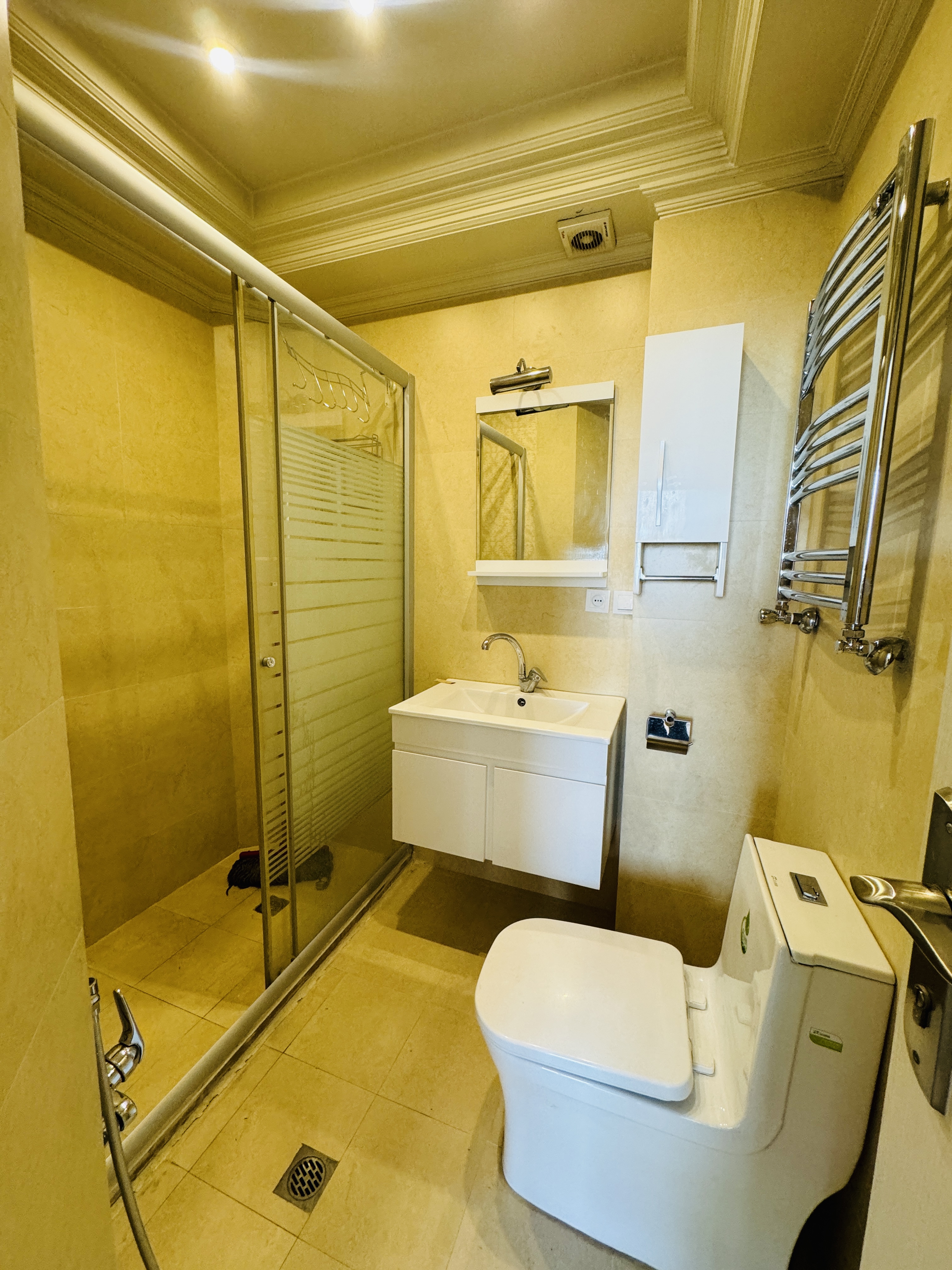 فروش آپارتمان 170 متر قیطریه زیر قیمت و سرمایه گذاری