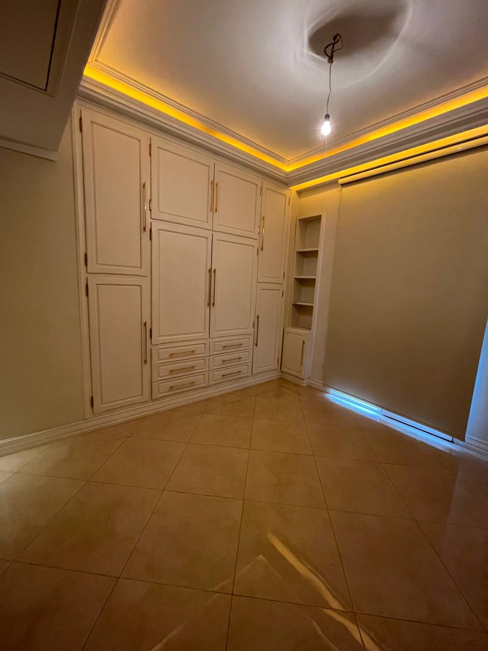 فروش آپارتمان 250 متر نیاوران