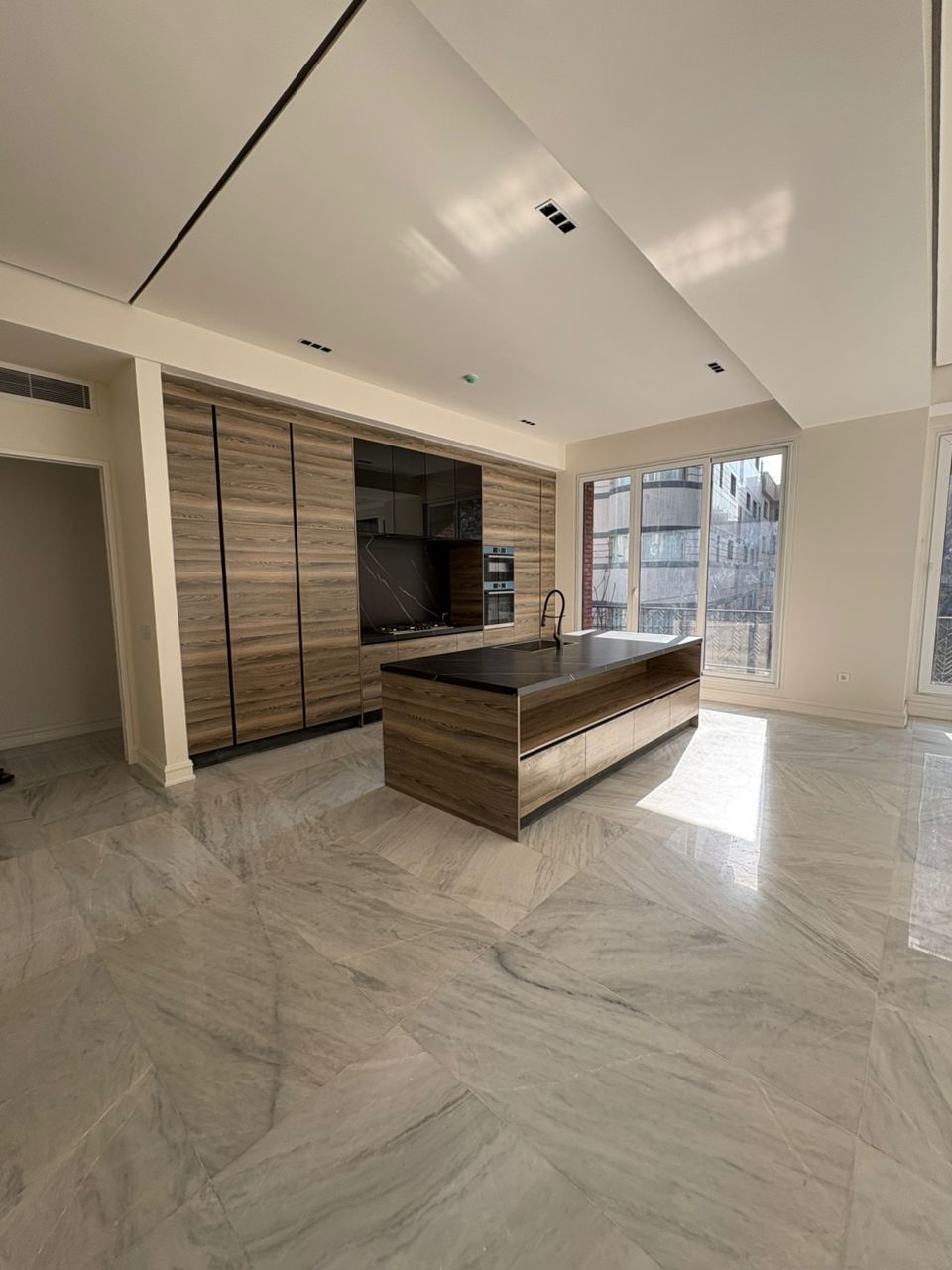 اجاره آپارتمان 185متر نیاوران فول مشاعات تاپ لوکیشن