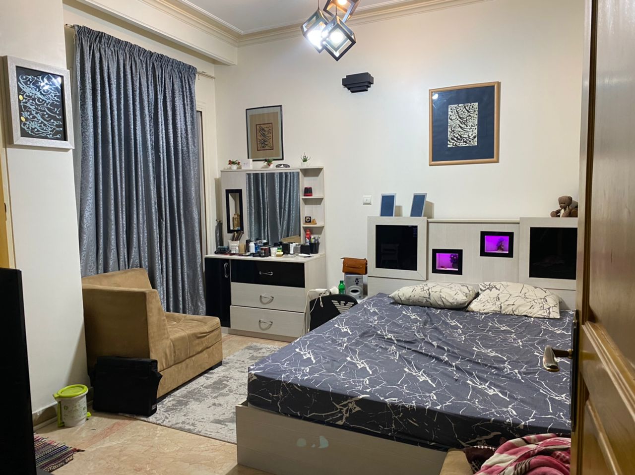 فروش آپارتمان 110 متر کیکاووس تاپ لوکیشن