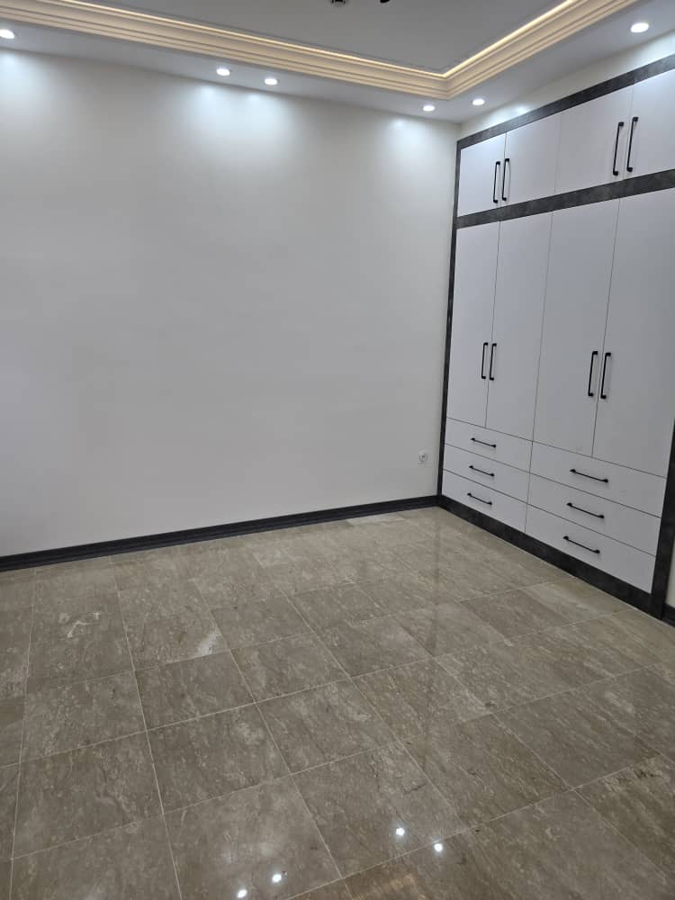 اجاره آپارتمان 122متر فدک خوش نقشه