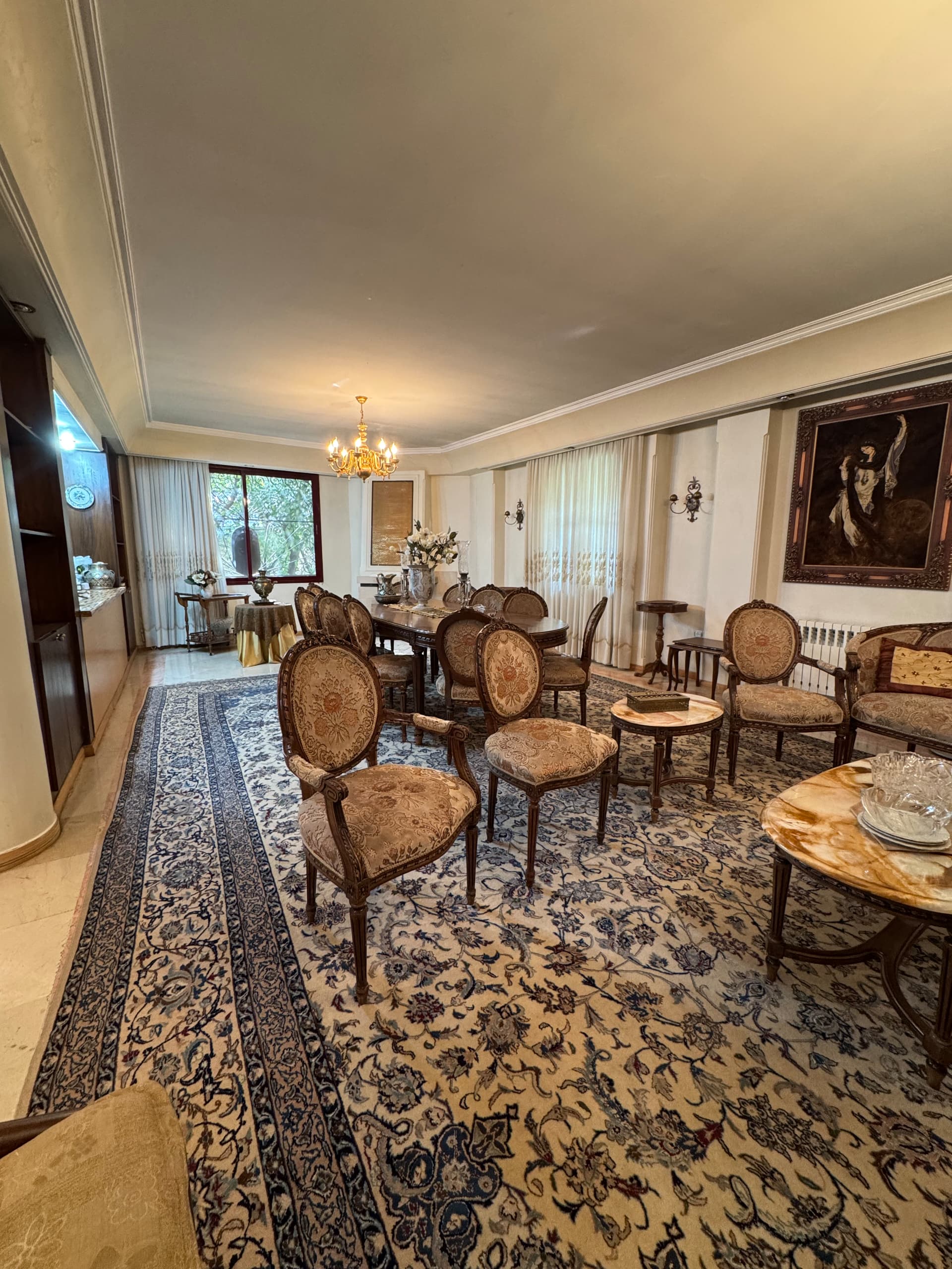 فروش آپارتمان در نیاوران 200متر تاپ لوکیشن گلسنگ