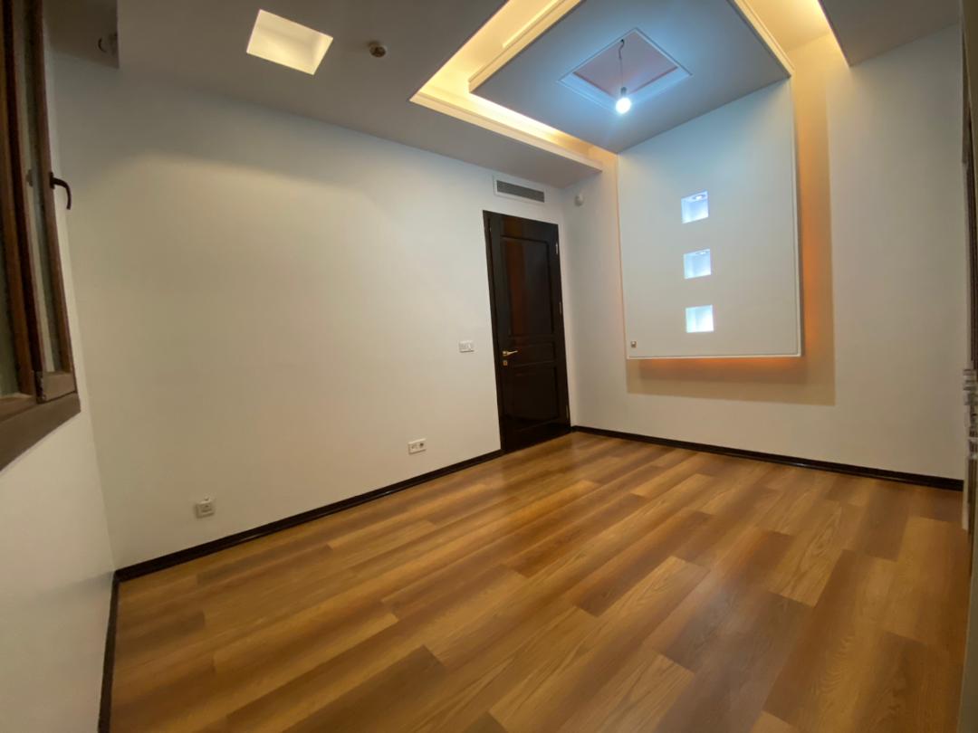 فروش آپارتمان 270متر فرمانیه شرقی