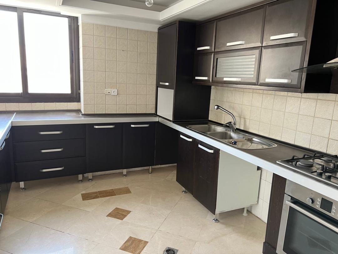 150 متر یخچال/فول امکانات/تخلیه