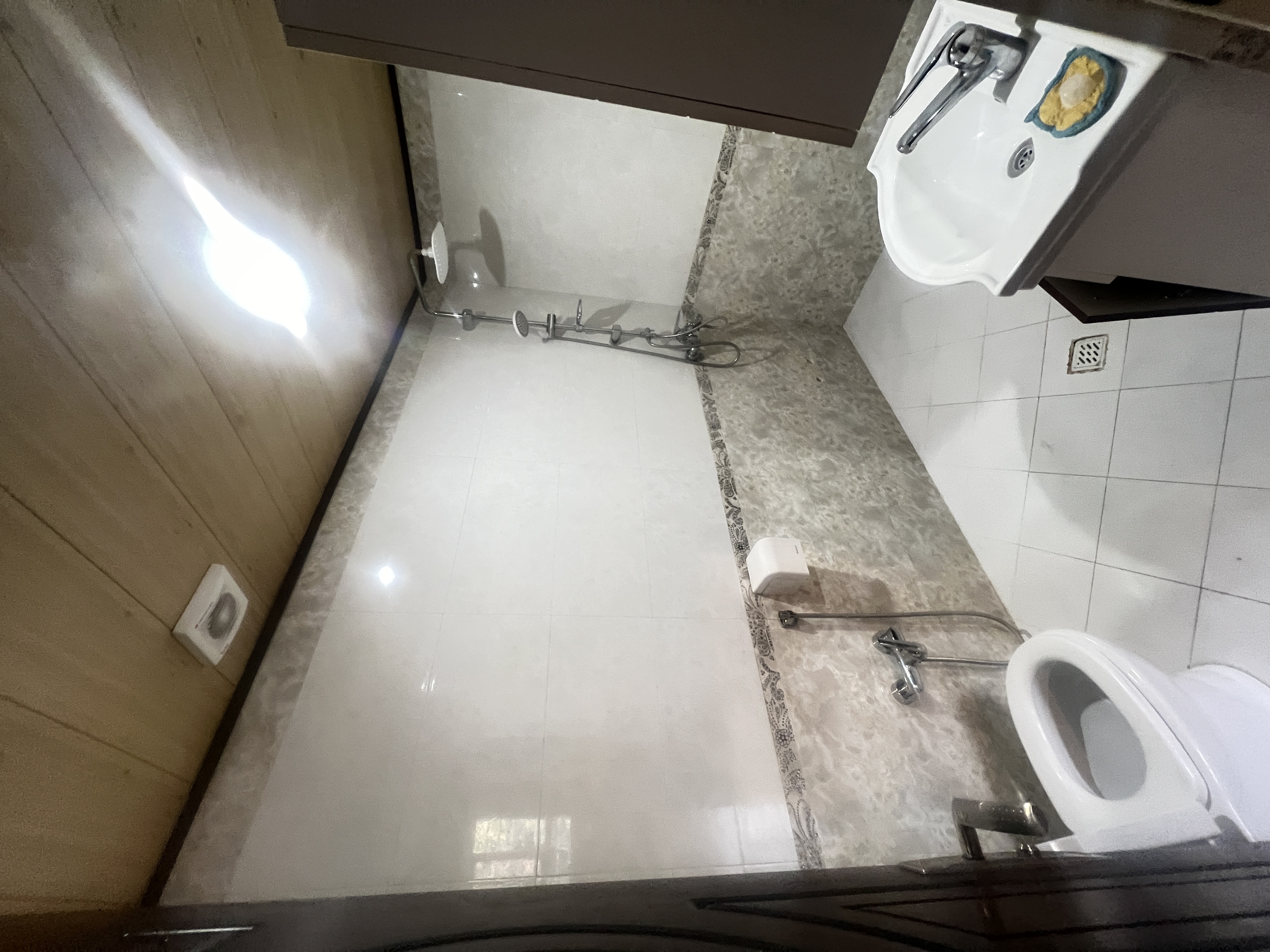 فروش آپارتمان 125 متر 3 خواب کیکاووس