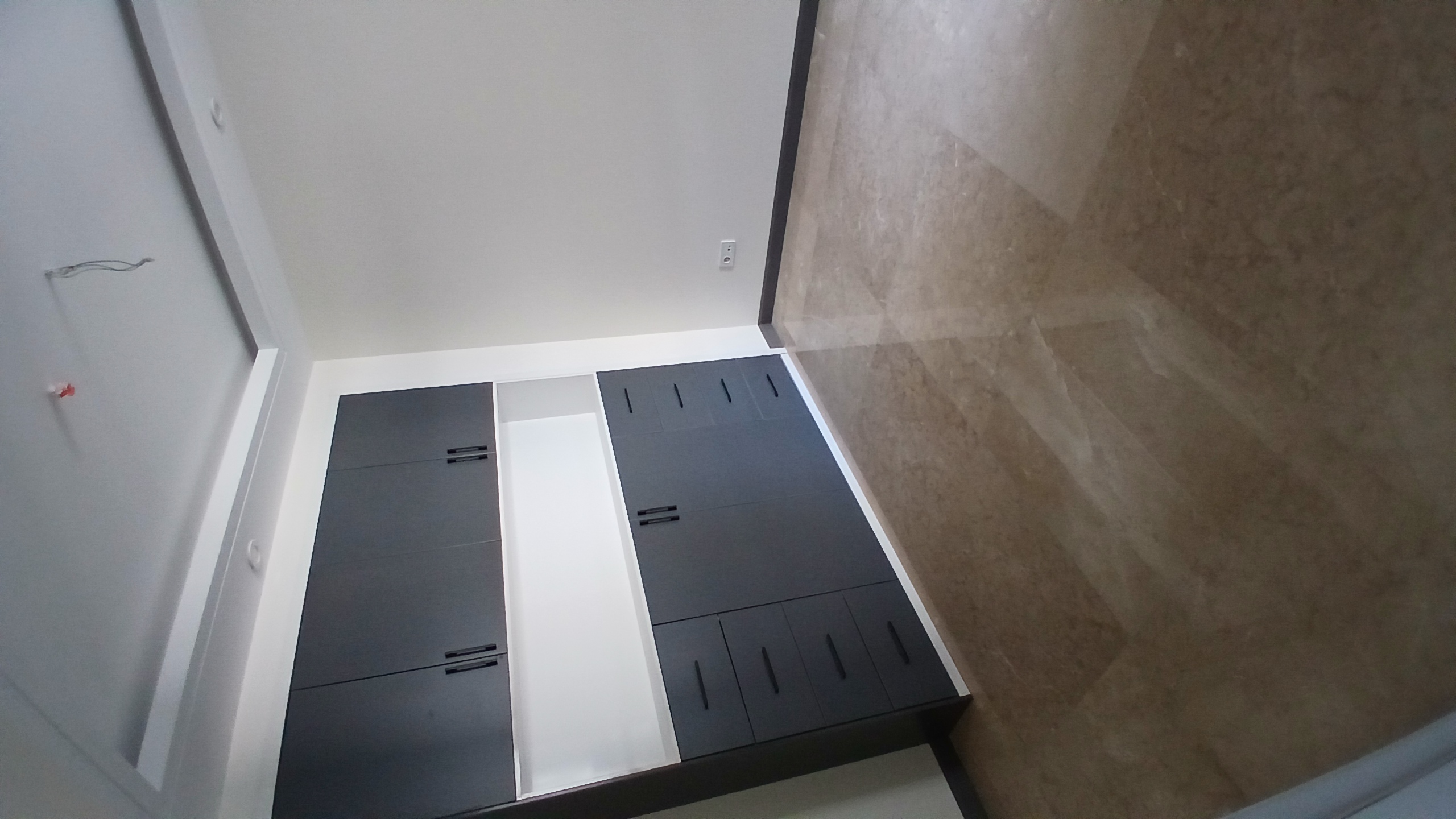 فروش آپارتمان 94 متری دوخواب فول امکانات کلیدنخورده