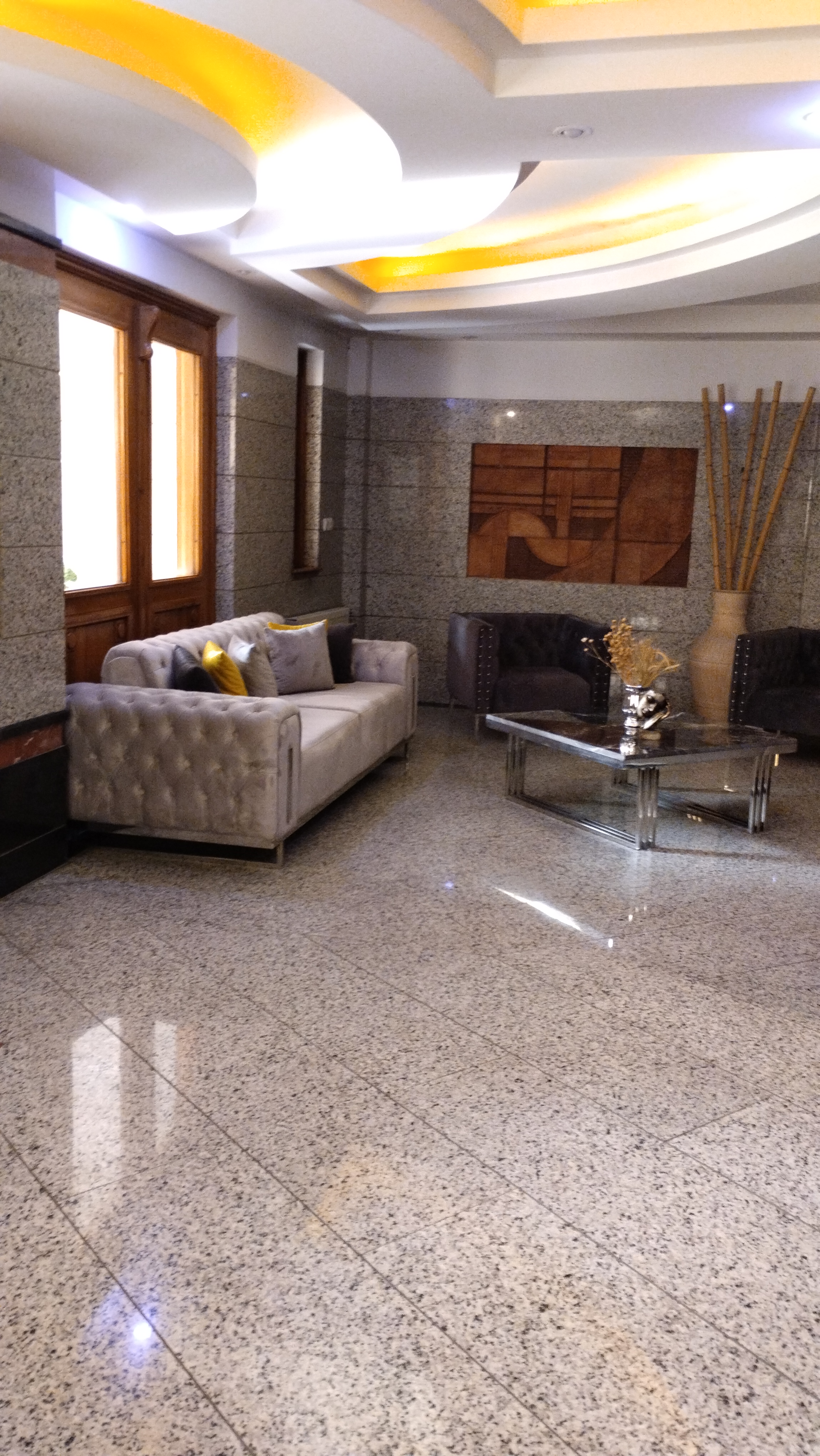 فروش آپارتمان 140 متر 3 خواب فول امکانات