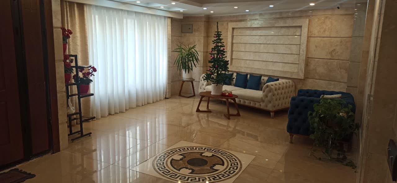 فروش آپارتمان 135 متر اندرزگو