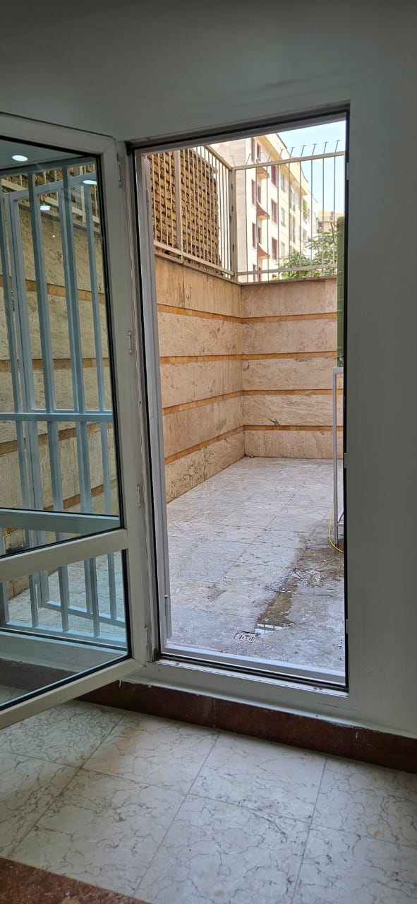 فروش آپارتمان 105 متر شهرک لاله 2 خواب بازسازی شده