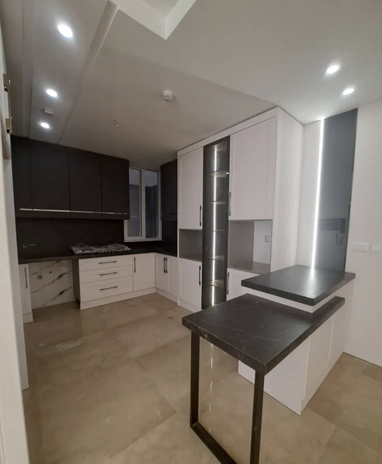 فروش آپارتمان 120 متر قیطریه غرق نور تاپ لوکیشن