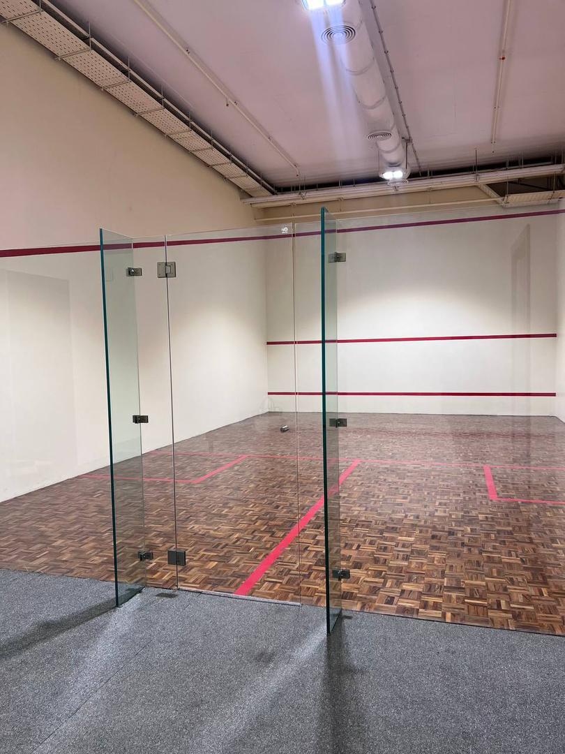 فروش آپارتمان فرمانیه 200 متر 3 خواب برج باغ