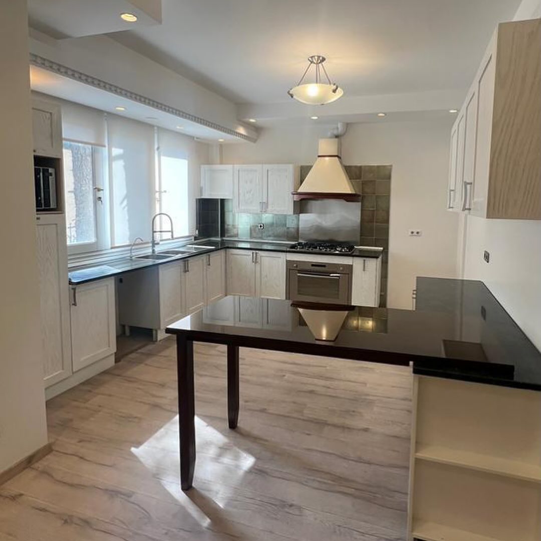 فروش آپارتمان 188متر دروس یارمحمدی فول نوسازی تکواحدی