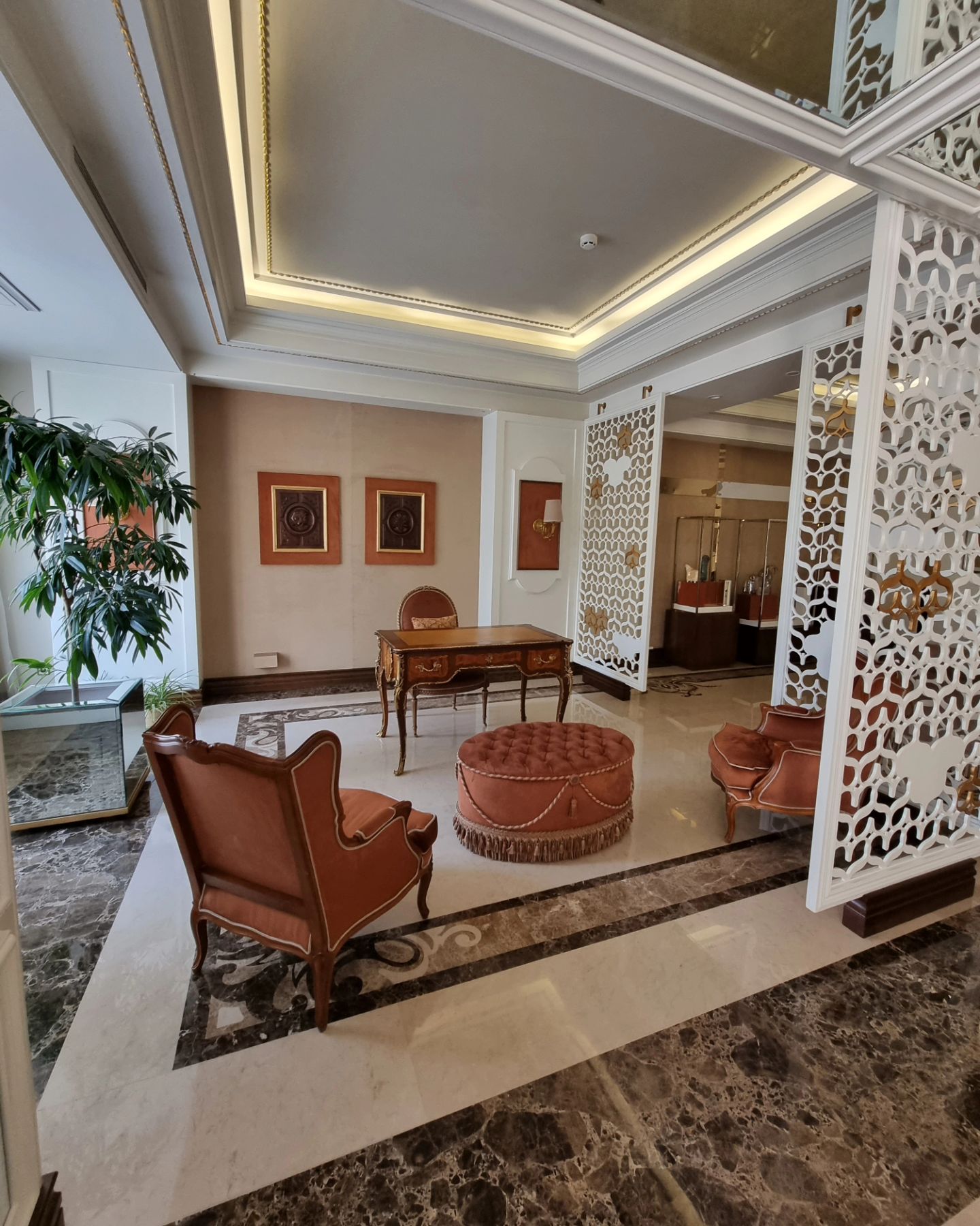 فروش آپارتمان 280 متر فرمانیه شرقی