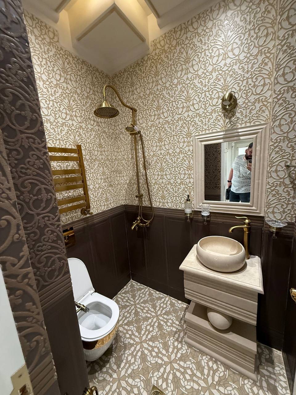 فروش آپارتمان  188متر نیاوران مناسب سرمایه گذاری