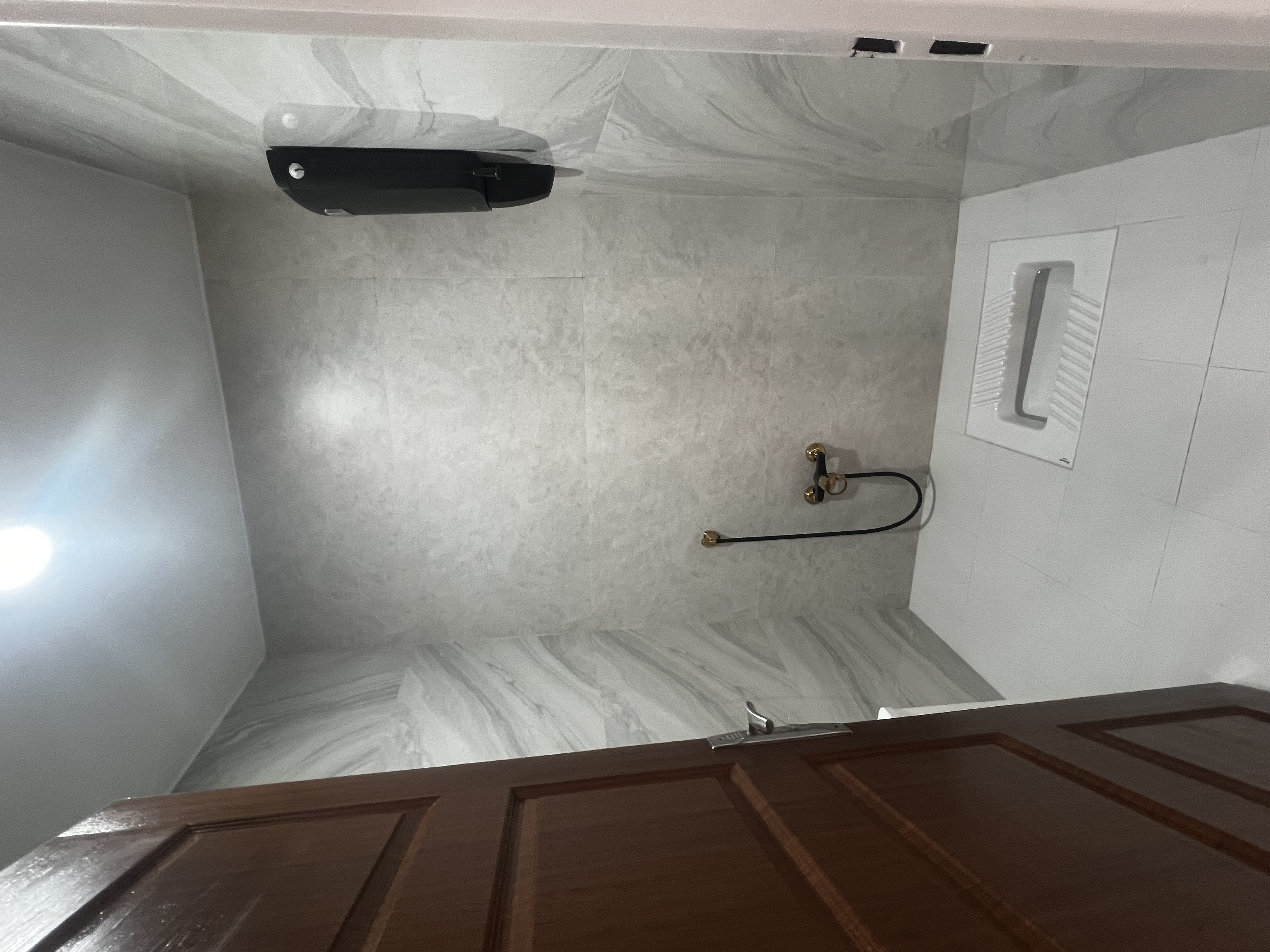 فروش آپارتمان 100 متر دولت فول بازسازی غرق نور مستقیم