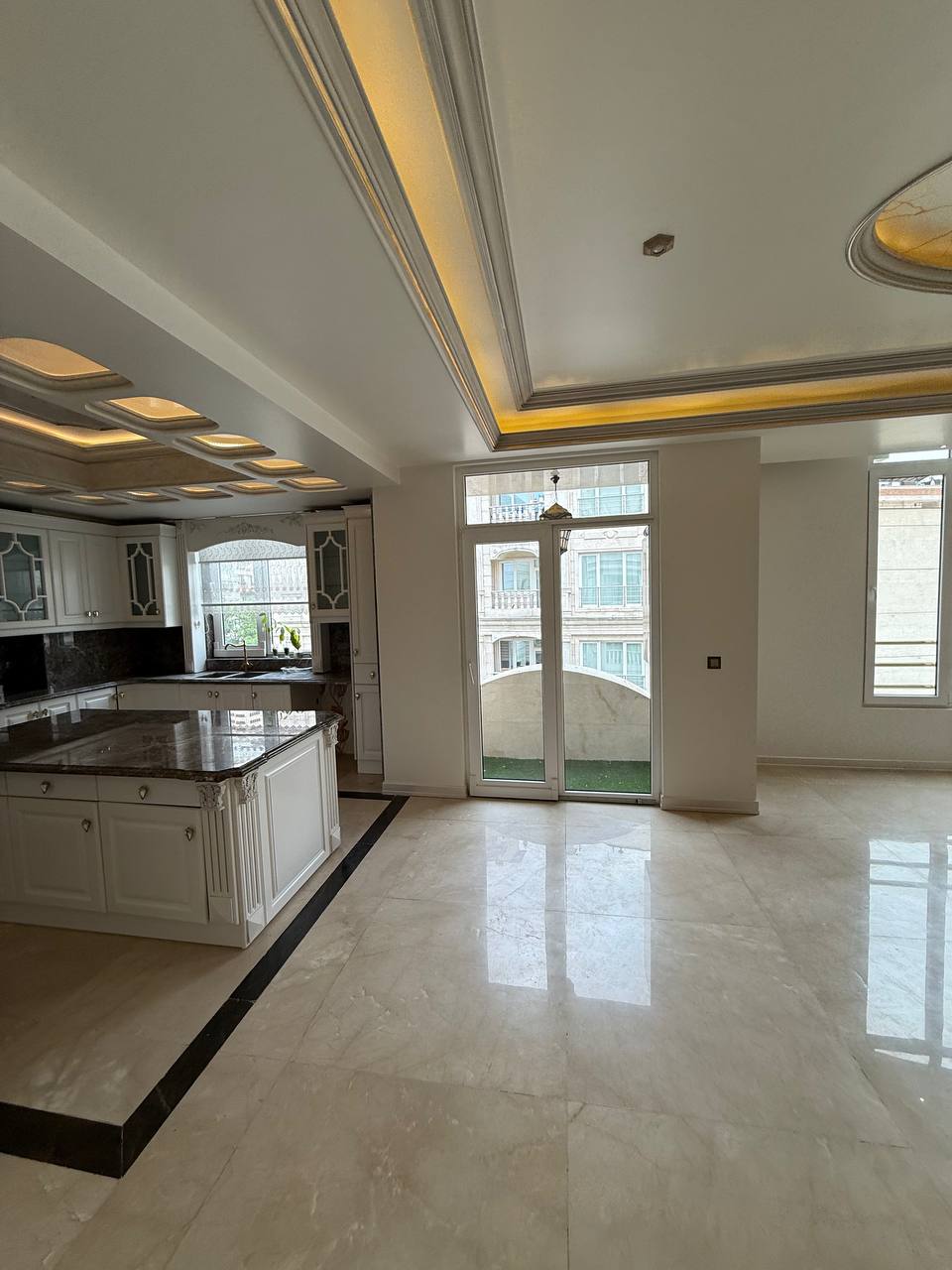 فروش آپارتمان  188متر نیاوران مناسب سرمایه گذاری