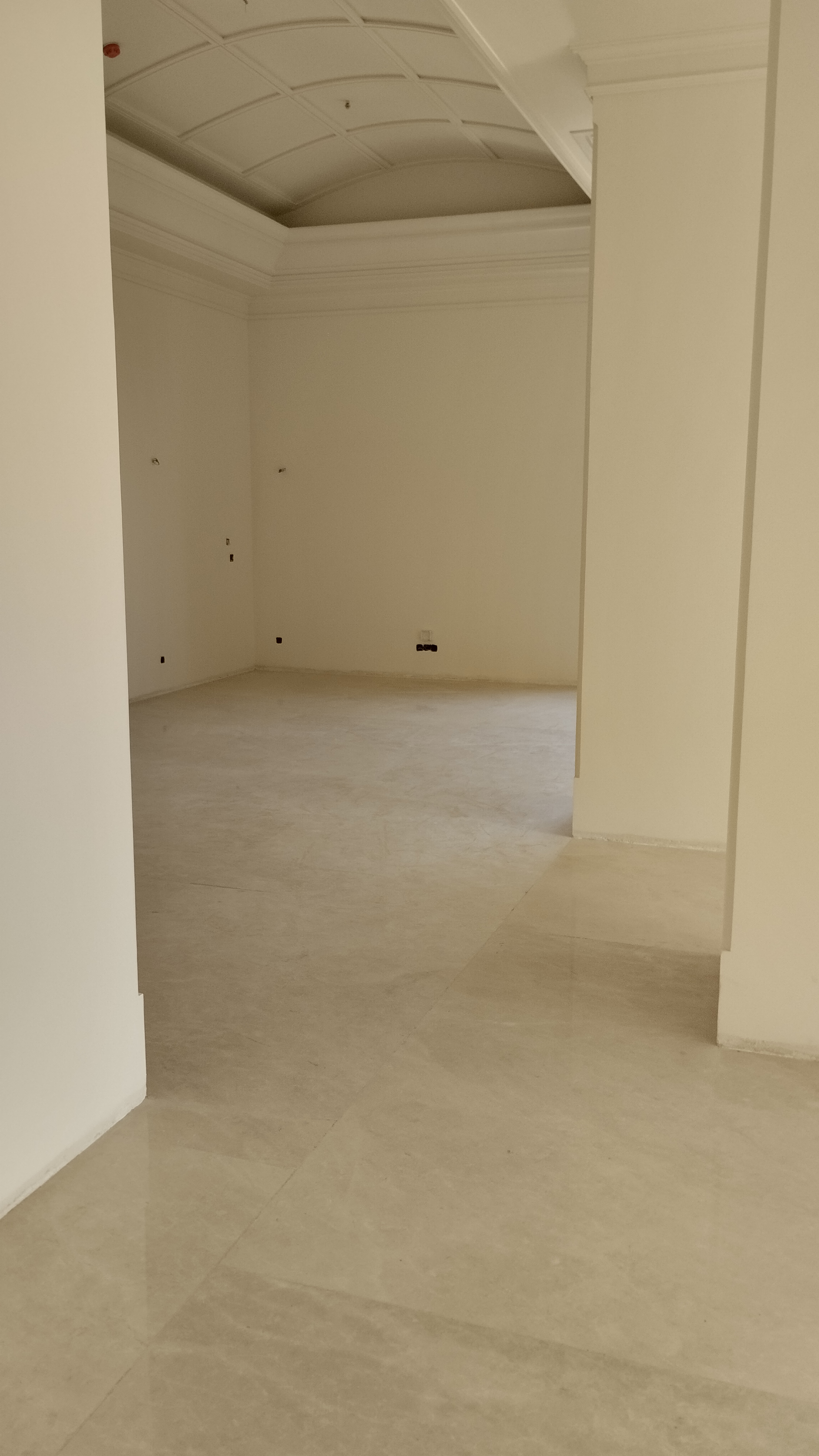 فروش آپارتمان 260 متر یاسر 3 خواب فول امکانات