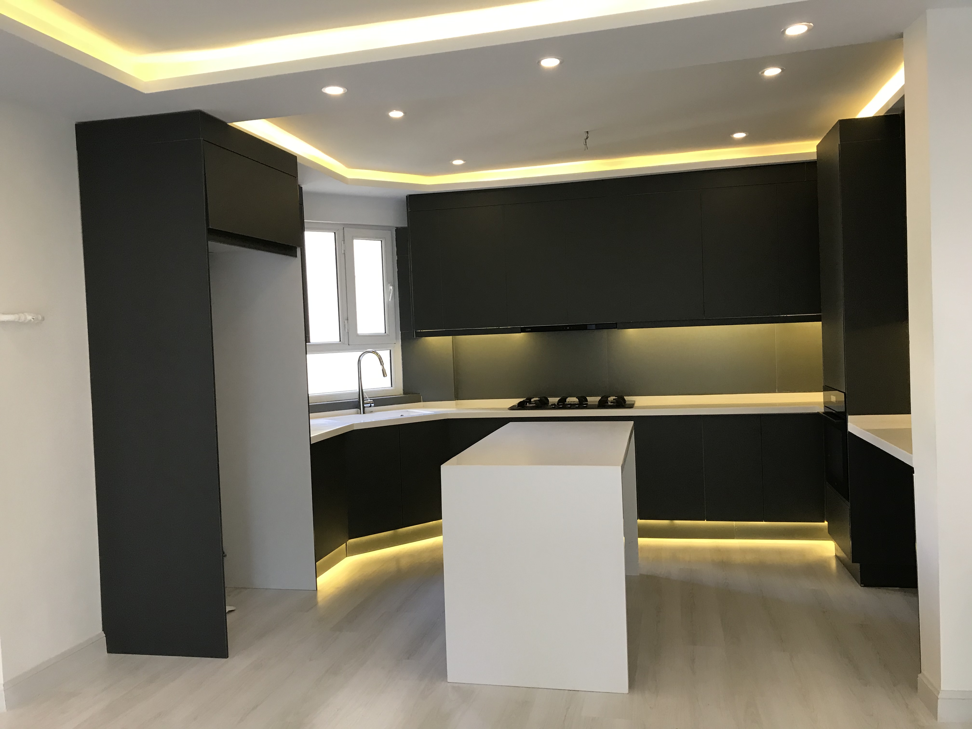 فروش آپارتمان 110متر 2خواب کیکاووس