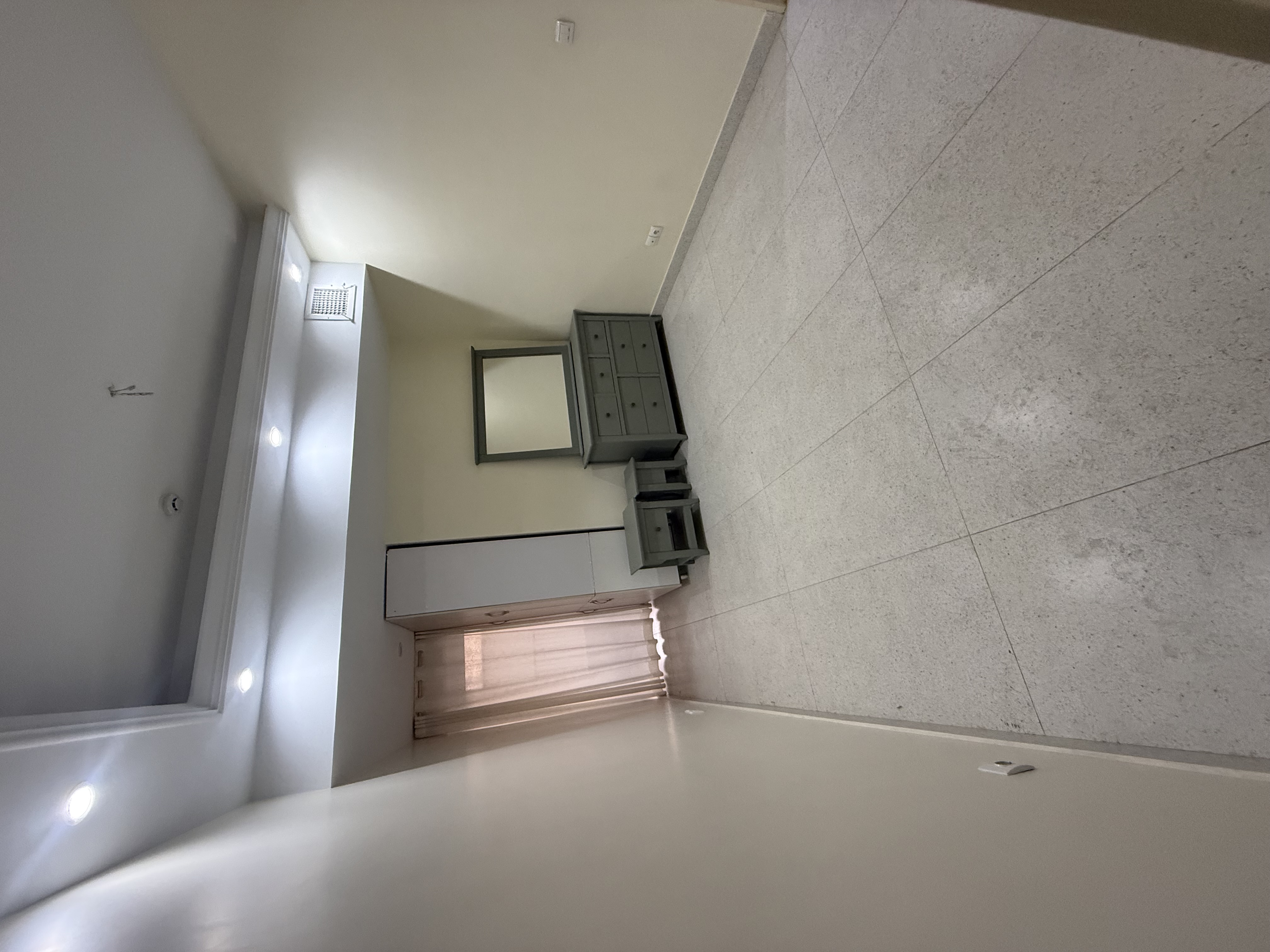 فروش ا‌پارتمان 85 متر نارمک دو پارکینگ سندی