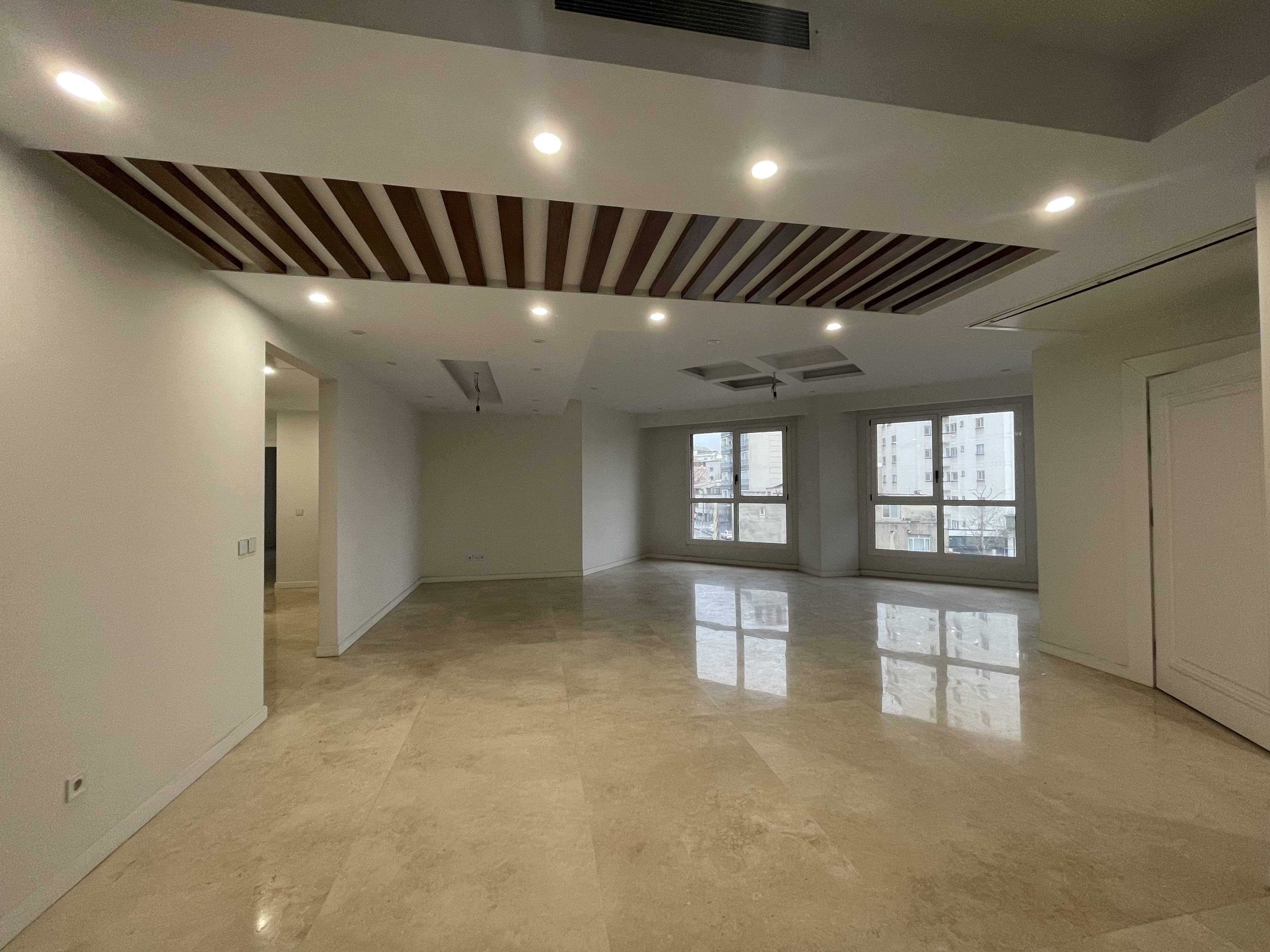 فروش اپارتمان 220 متری