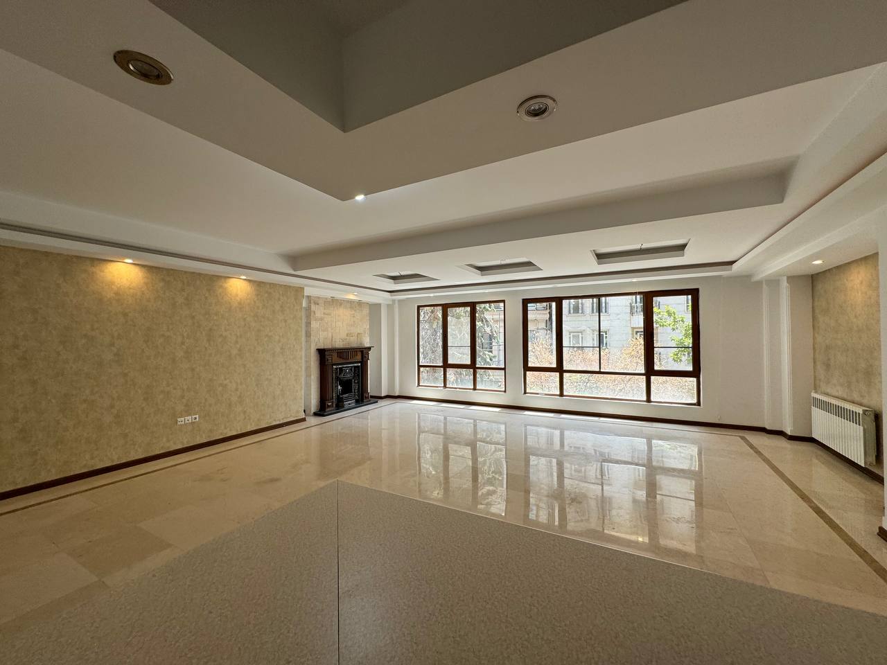 فروش آپارتمان 400 متر شمال کاخ