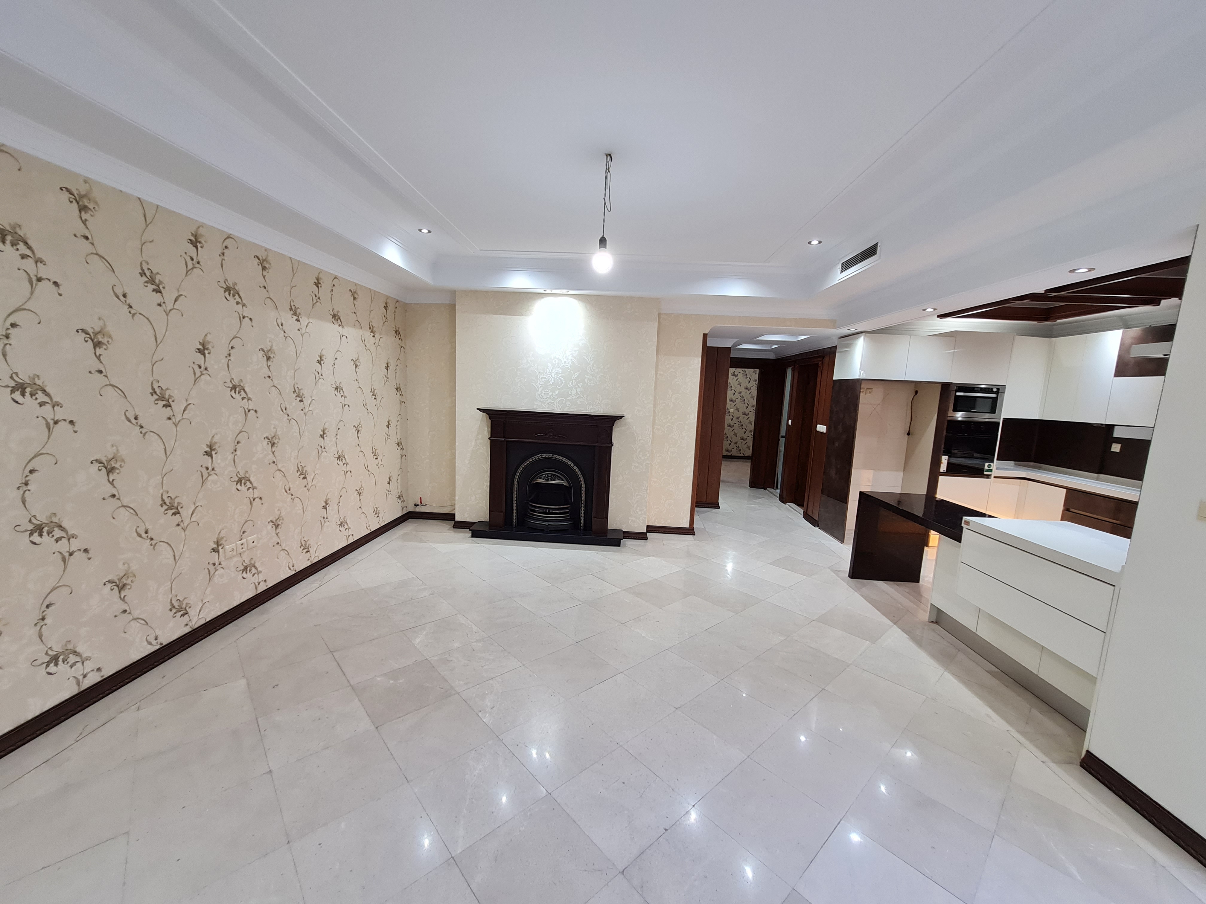 فروش آپارتمان 95 متر تاپ لوکیشن جهانتاب
