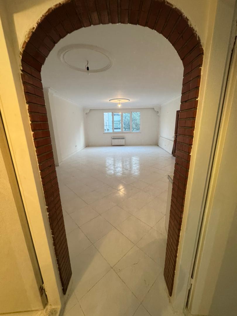 رهن و اجاره اپارتمان 92 متری 2خوابه فول امکانات
