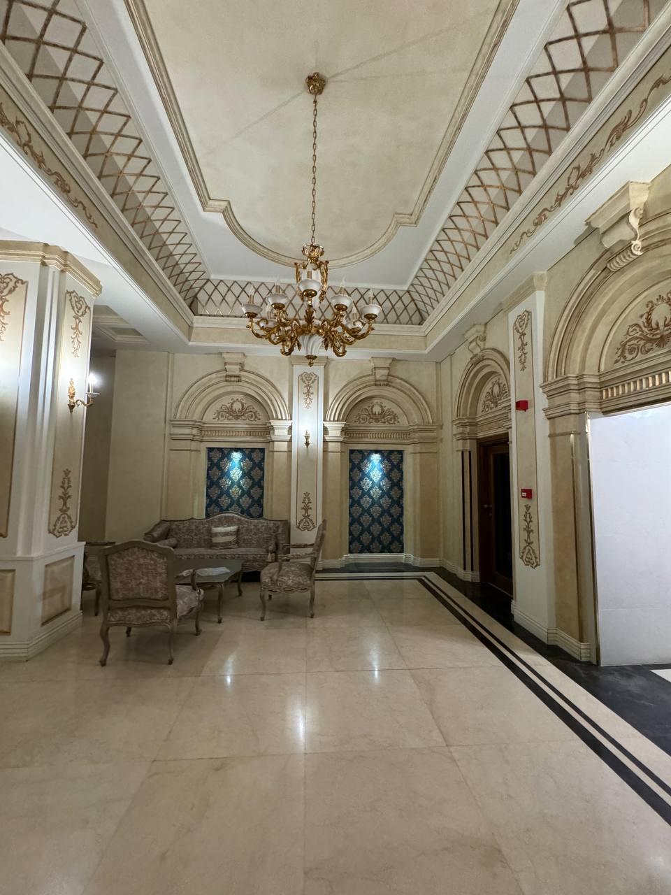 فروش آپارتمان 125متر نیاوران گلسنگ