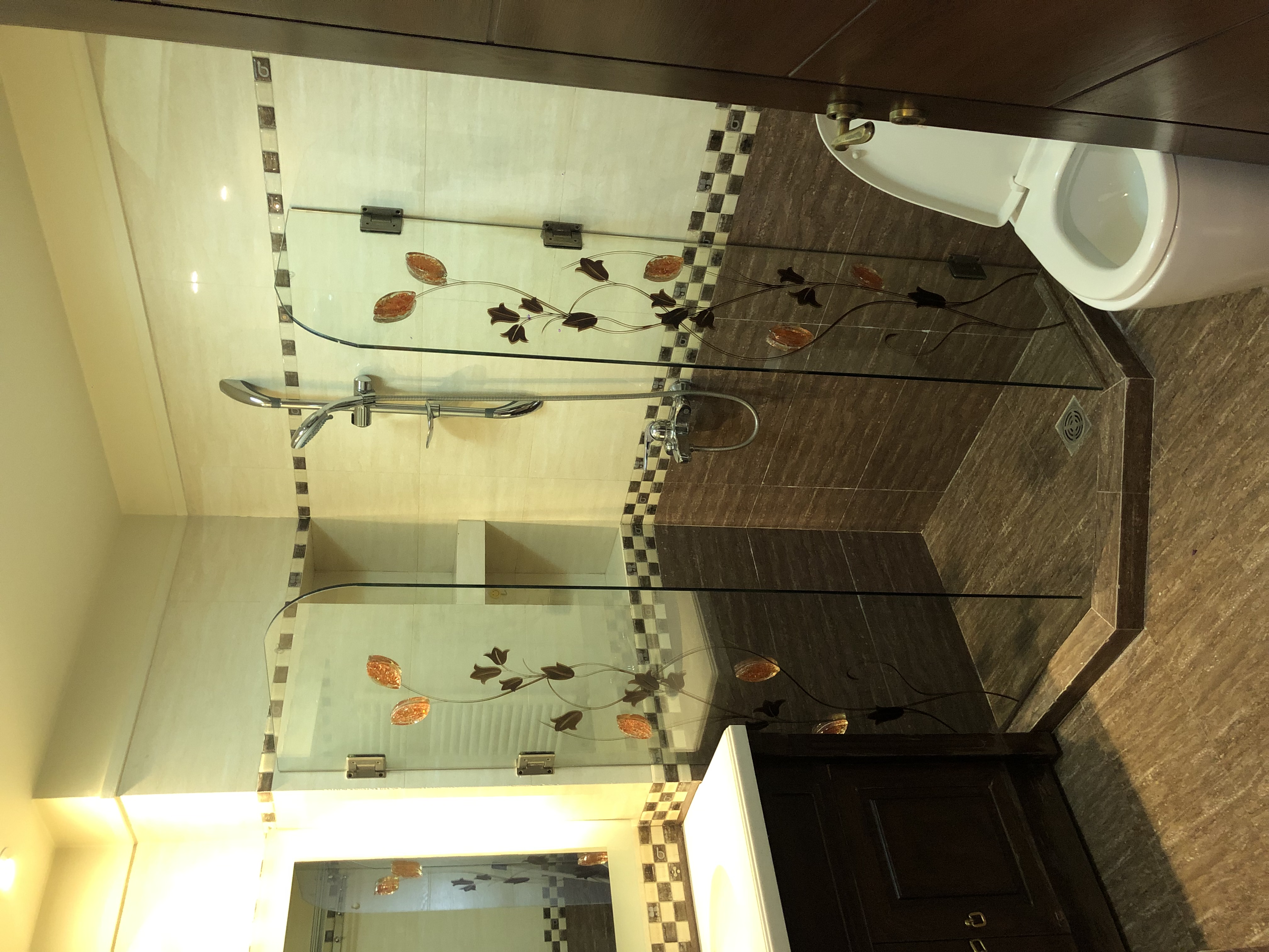 فروش آپارتمان 110 متر شمال کاخ نیاوران خوش نقشه