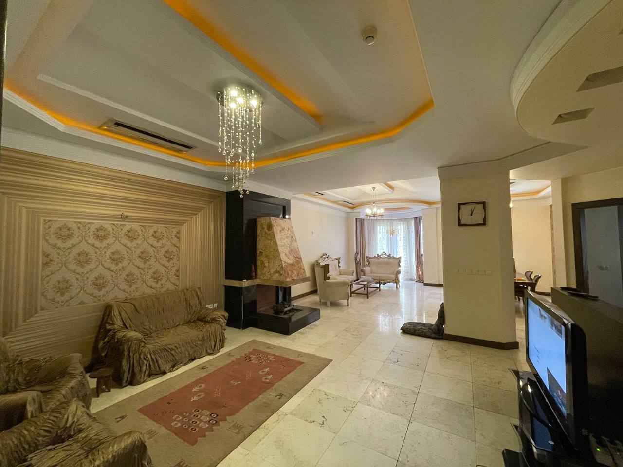 فروش آپارتمان 180متری نیاوران تکواحدی