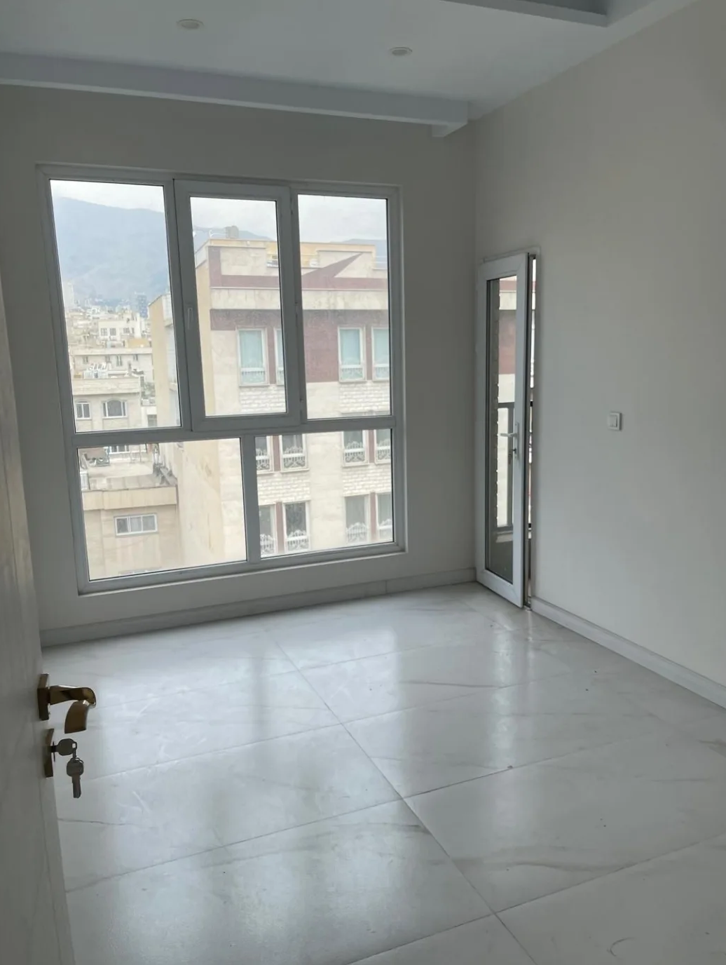 فروش آپارتمان 100 متر پاسداران ویو مشجر