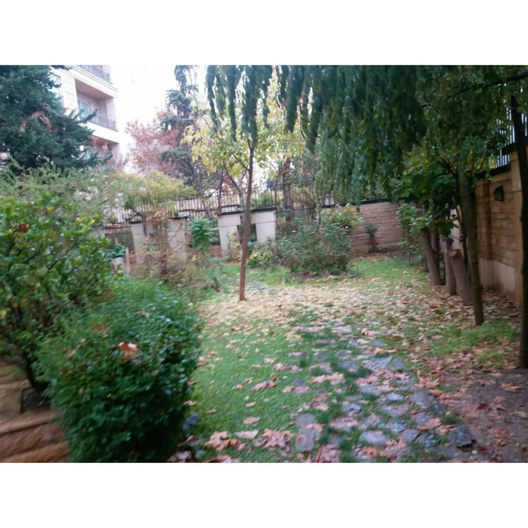 فروش آپارتمان 165متر دروس کماسایی فول امکانات حیاط مشجر