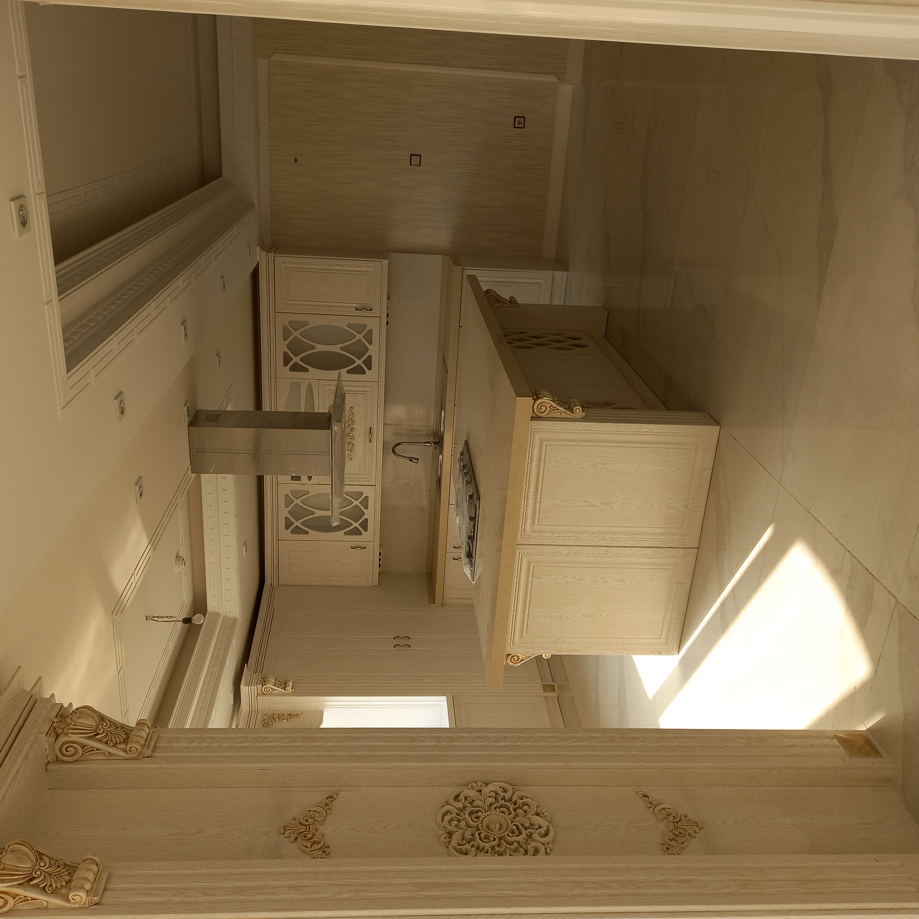 فروش آپارتمان 230 متر نیاوران لوکیشن دنج تهاتر