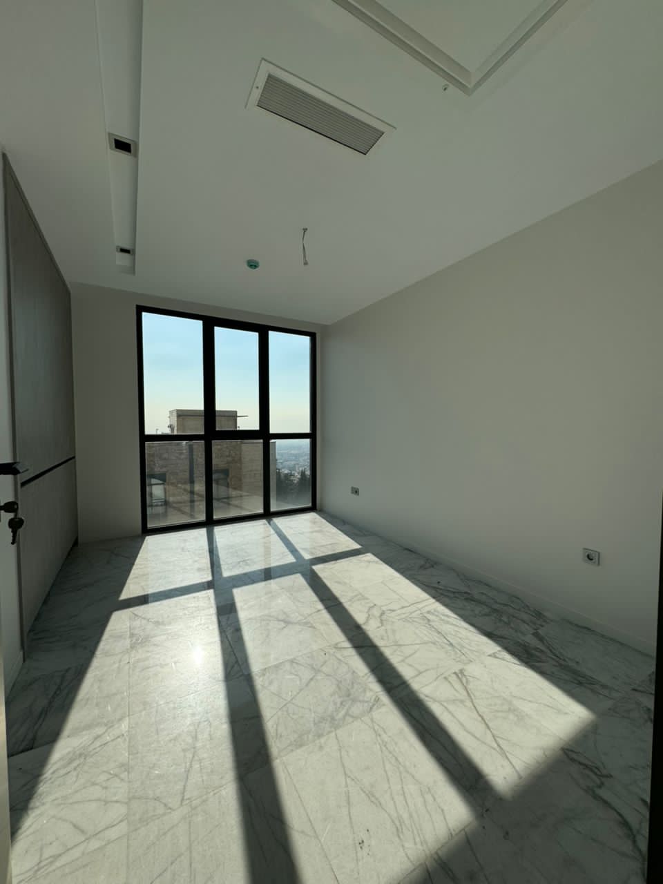 اجاره آپارتمان 170 متری در نیاوران