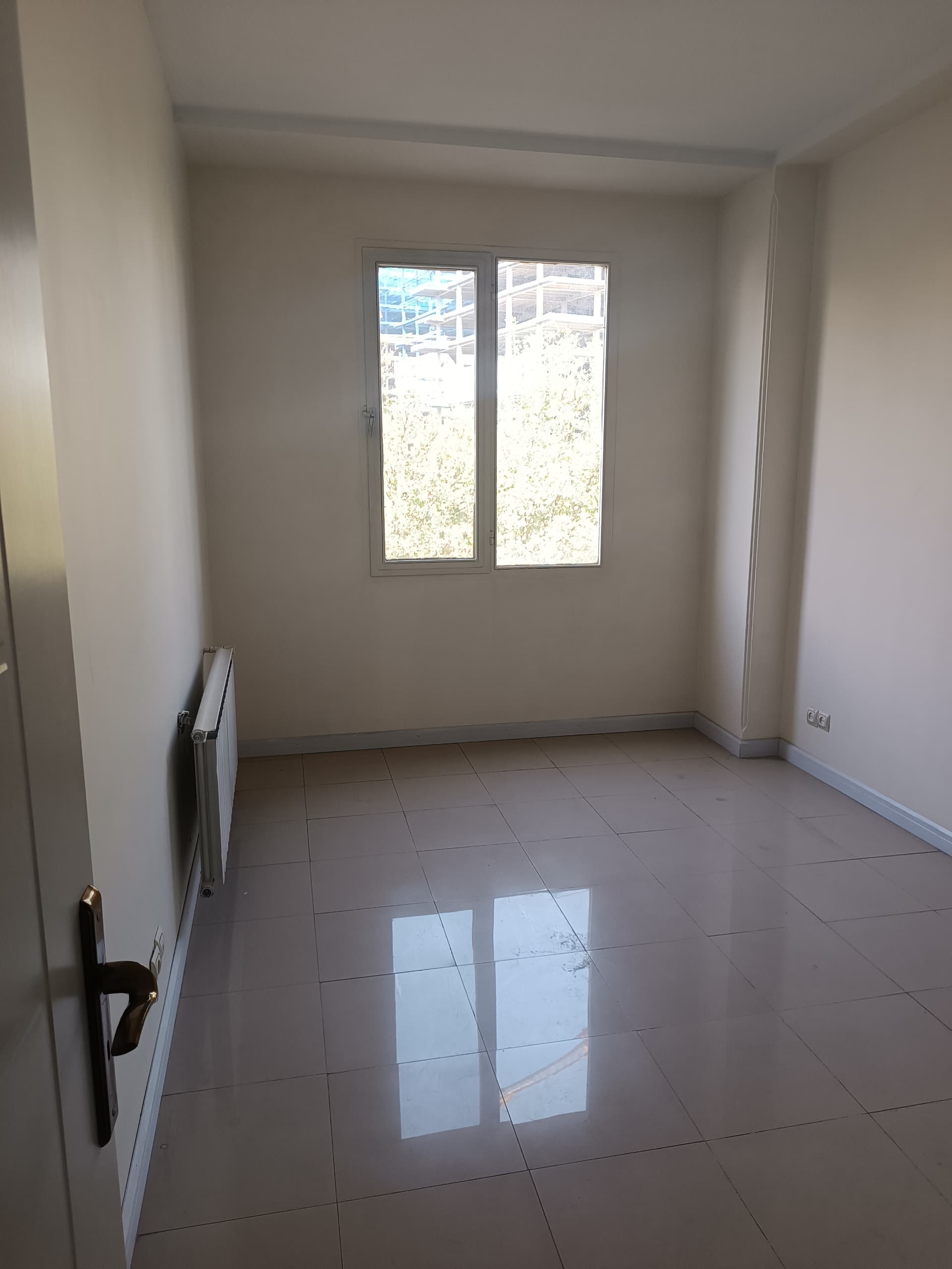 اجاره آپارتمان 85 متر ازگل فول امکانات