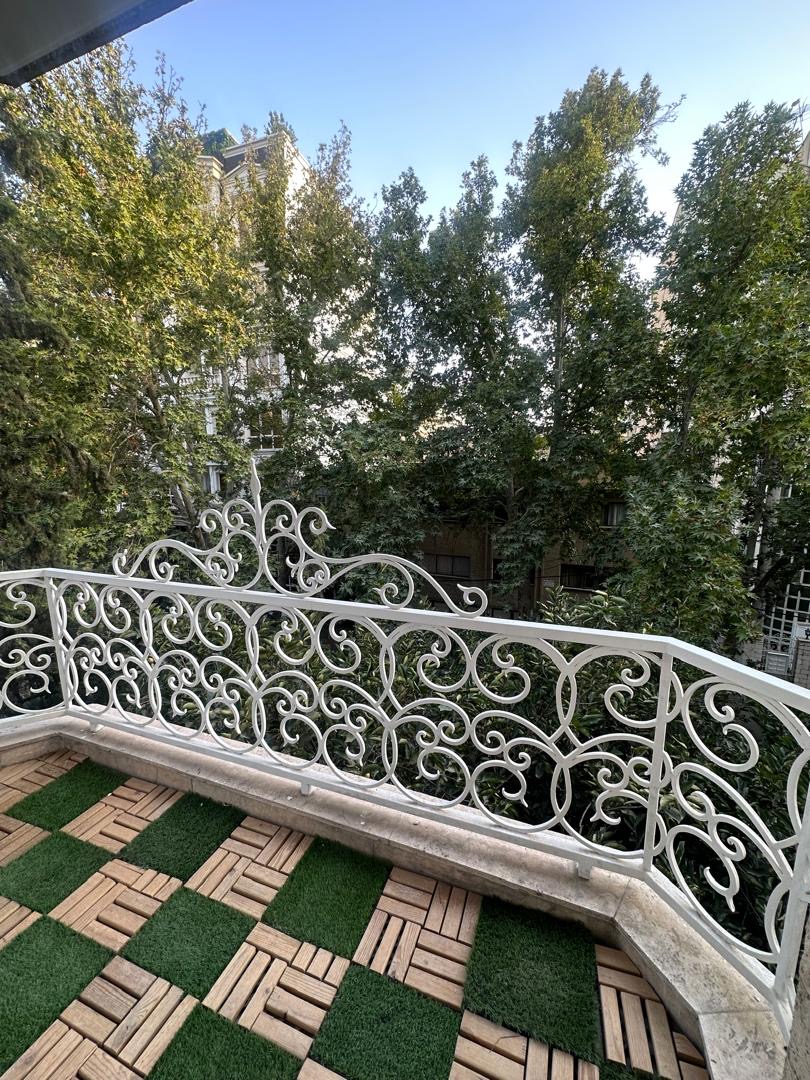 فروش آپارتمان 133 متر نیاوران